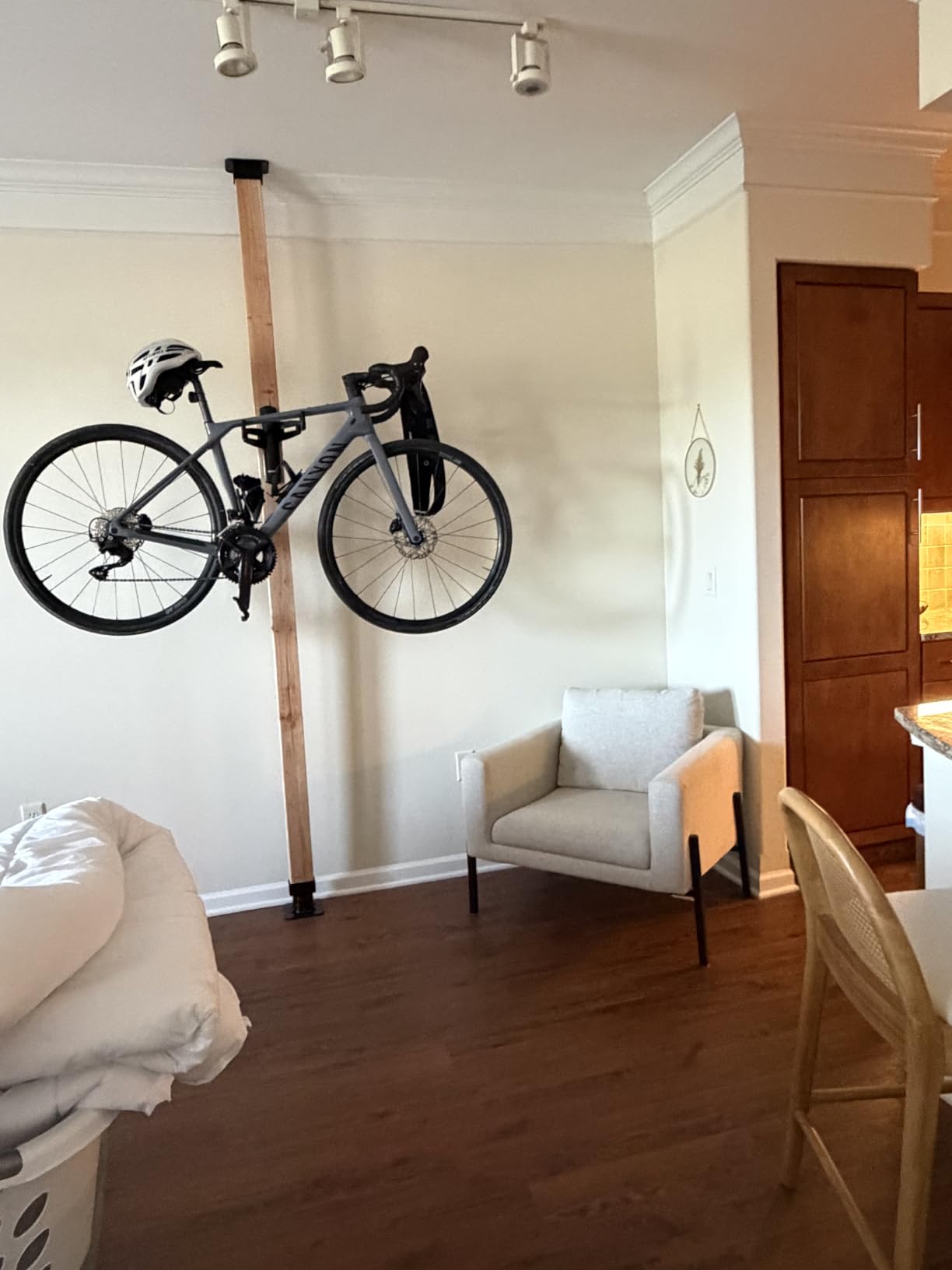 Feedback Sports Velo Wall Rack 2D Bike Storage | Bicycle Hangar Mount W/Adjustable Arms | Road, Gravel, Mountain Bike Compatible | For Garage, Apartment, Shed | Black customer photo 1