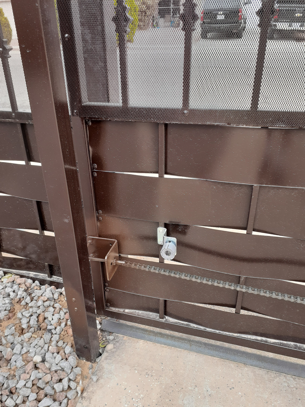 CO-Z Automatic Sliding Gate Opener 1400 lb 40 ft Gates 110V Chain Drive | Easy Installation, Includes Hardware, 20 ft #41 Chain, 2 Remotes, Infrared Sensor Compatible customer photo 2