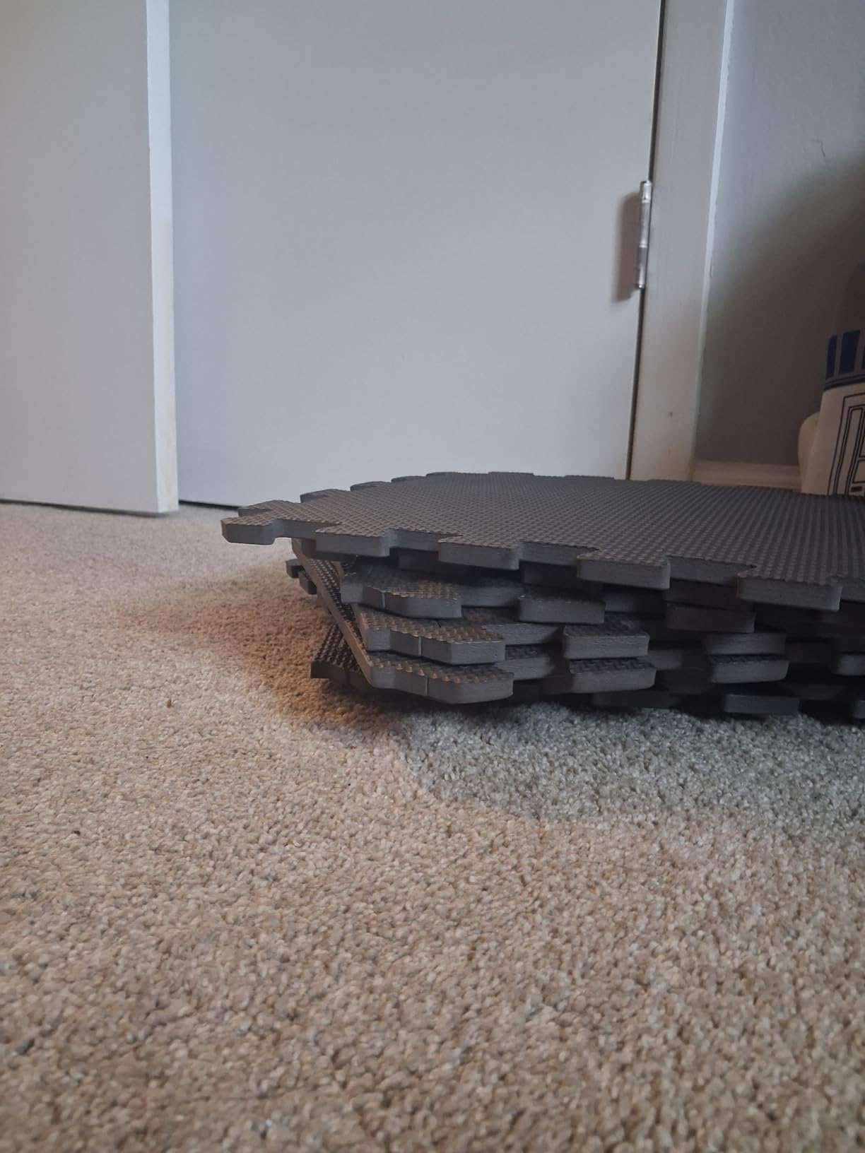 bemaxx Gym Mats Set - EVA Interlocking Foam Floor Tiles (12.6