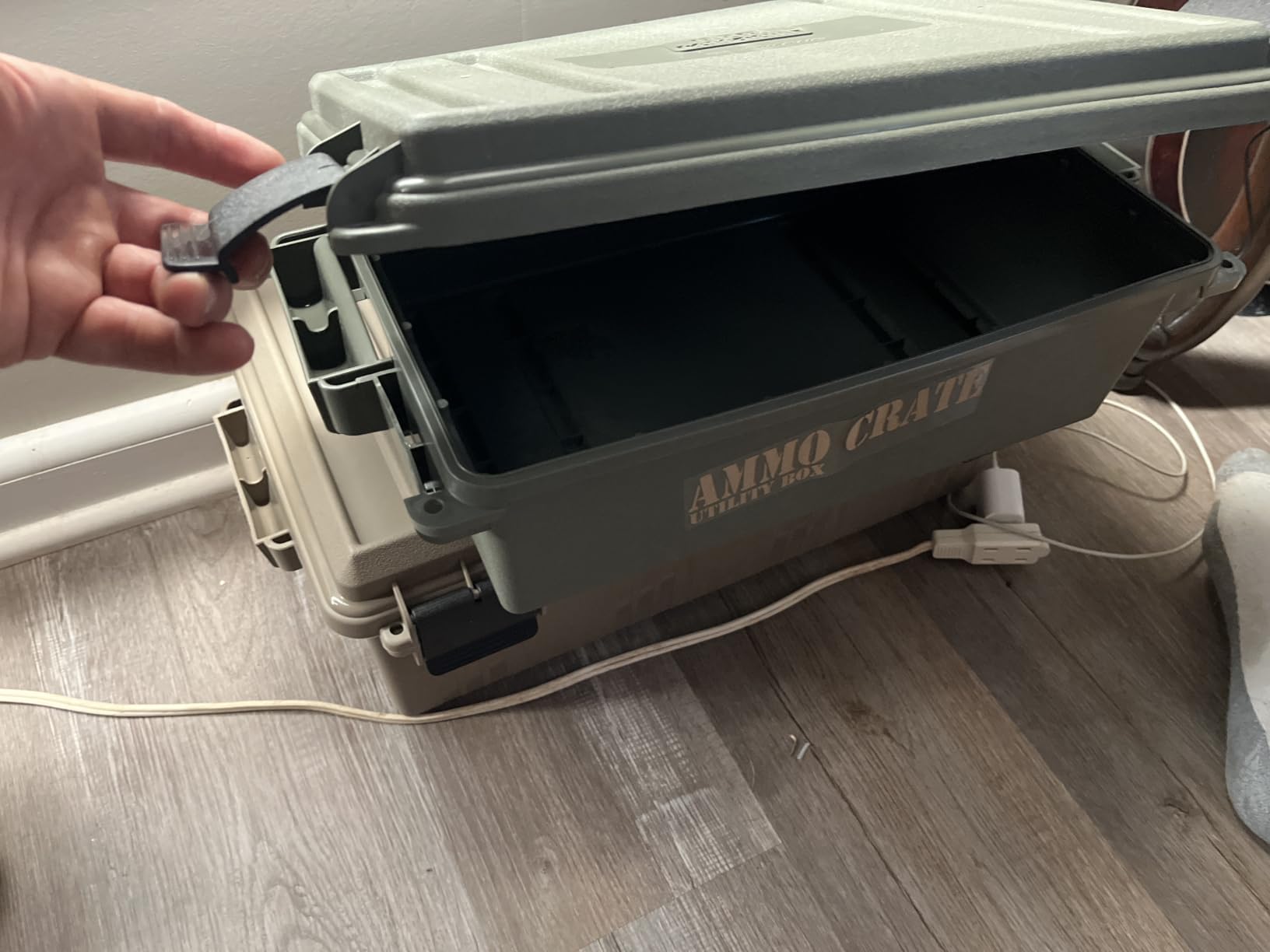 MTM ACR4-18 Ammo Crate Utility Box-Carry up to 65lbs of gear-Stackable design, double padlock for security - Water-resistant O-ring seal - Army Green customer photo 1