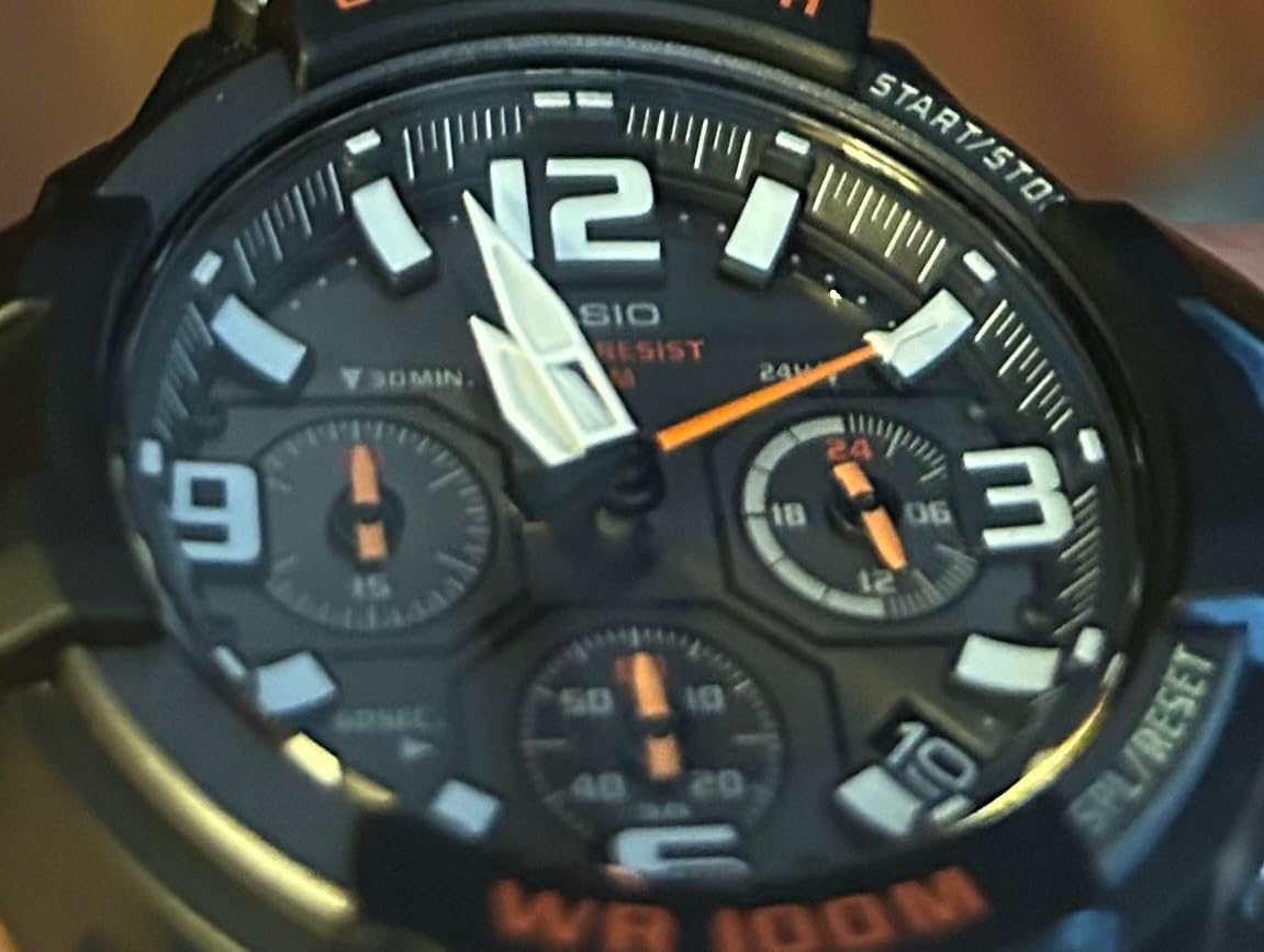 Heavy Duty Design Chronograph Watch customer photo 2