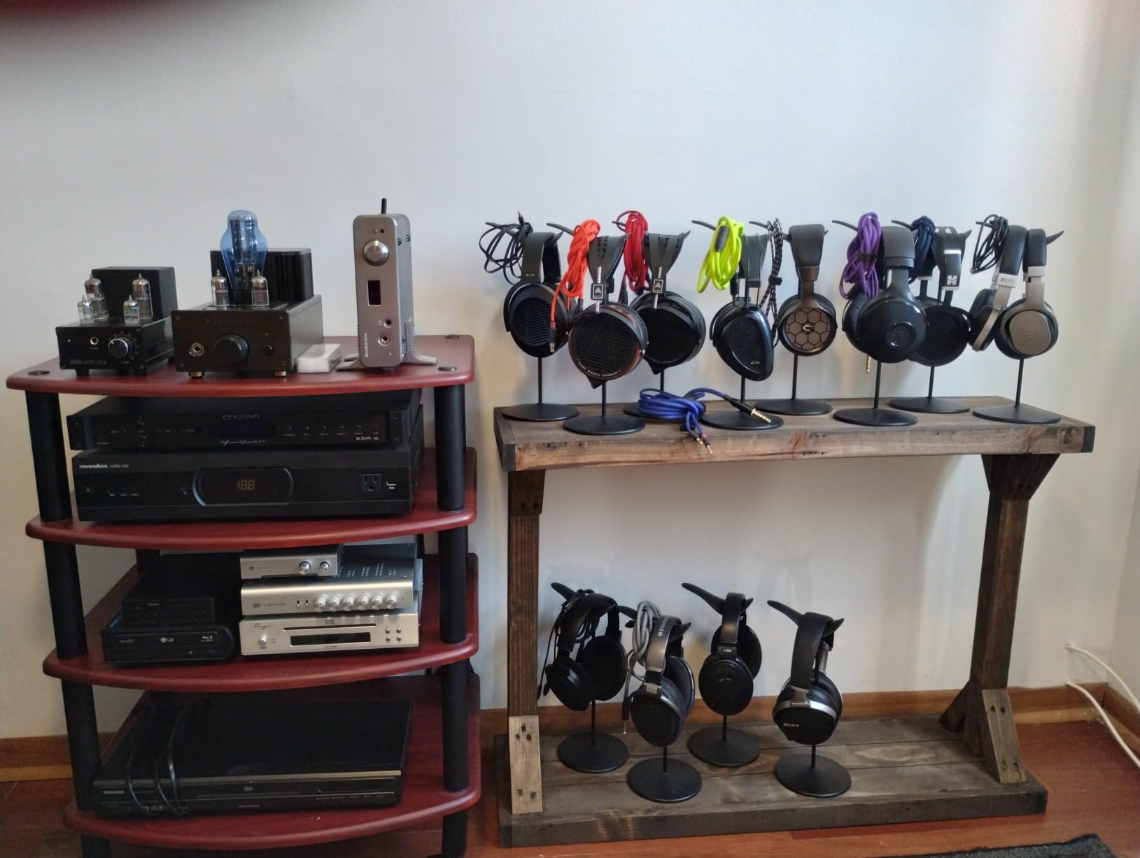 Pangea Audio Vulcan Four Shelf Audio Rack, Media Stand, and Components Cabinet 4 Shelf Rosenut Red customer photo 2