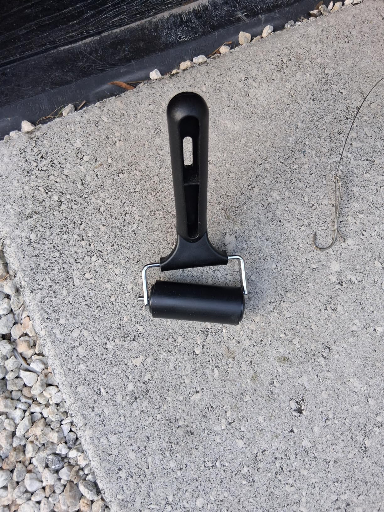 Rubber Roller, Ideal for Anti Skid Tape Construction Tools, Print, Ink and Stamping Tools (2.5-Inch, Black) customer photo 2