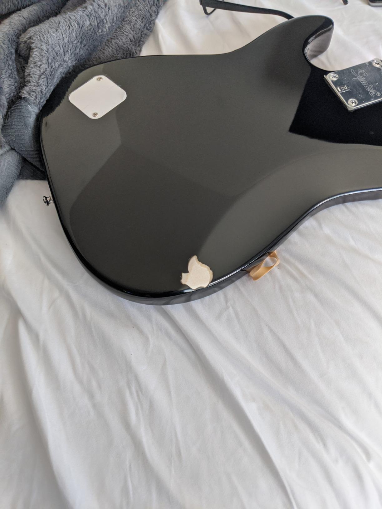 Squier by Fender Mini Strat - Rosewood Fingerboard - Black customer photo 2