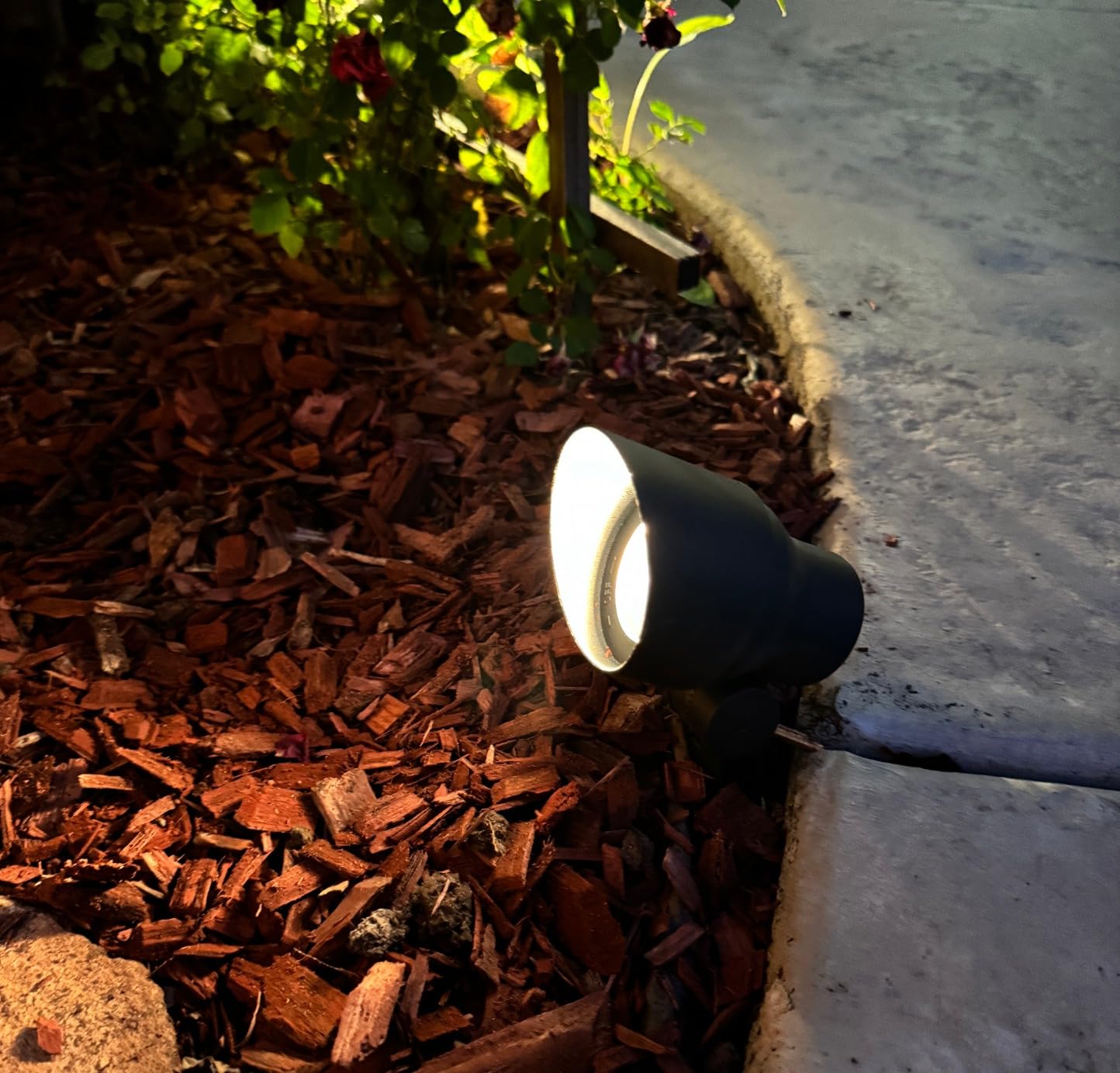 Malibu Low Voltage Landscape Lighting 20W Outdoor Spotlight Outdoor Weatherproof Lights for Low Voltage Landscape Lighting Floodlight Driveway, Yard, Lawn, Flood, Garden customer photo 1
