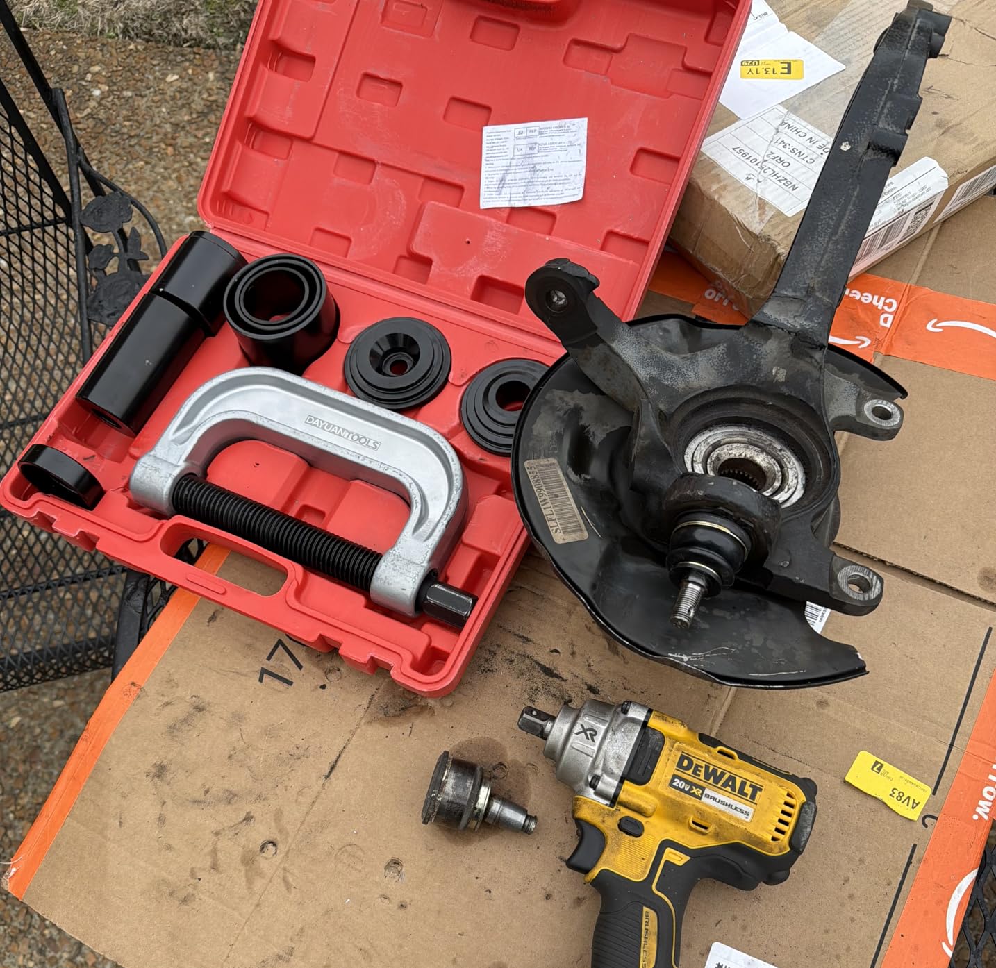 DAYUAN Ball Joint Press & U Joint Removal Tool Kit, Red Case | 4-in-1 Ball Joint & Brake Anchor Pin Tool, Removes & Installs Ball Joints and Anchor Pins, 2WD & 4WD Vehicles, Forged Steel customer photo 1