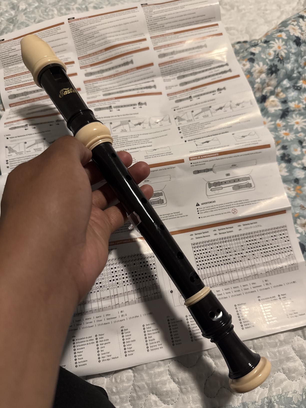 Eastar Soprano Recorder Instrument for Kids Beginner, Baroque Fingering C Key with Cleaning Kit, Thumb Rest, Cotton Bag, Fingering Chart, ERS-21BN, Natural customer photo 1