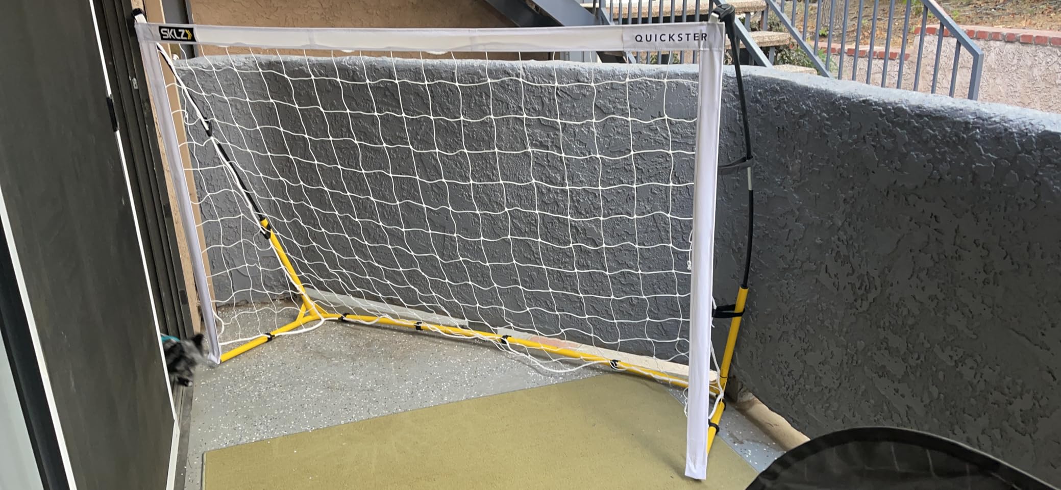 SKLZ Quickster Soccer Goal - Portable Goal for Backyard & Field - Durable Tension-Tite Frame & Heavy Gauge 2-Ply Net - Adjustable Click-Lock Poles, Metal Stakes - Carrying Case with Handle customer photo 1