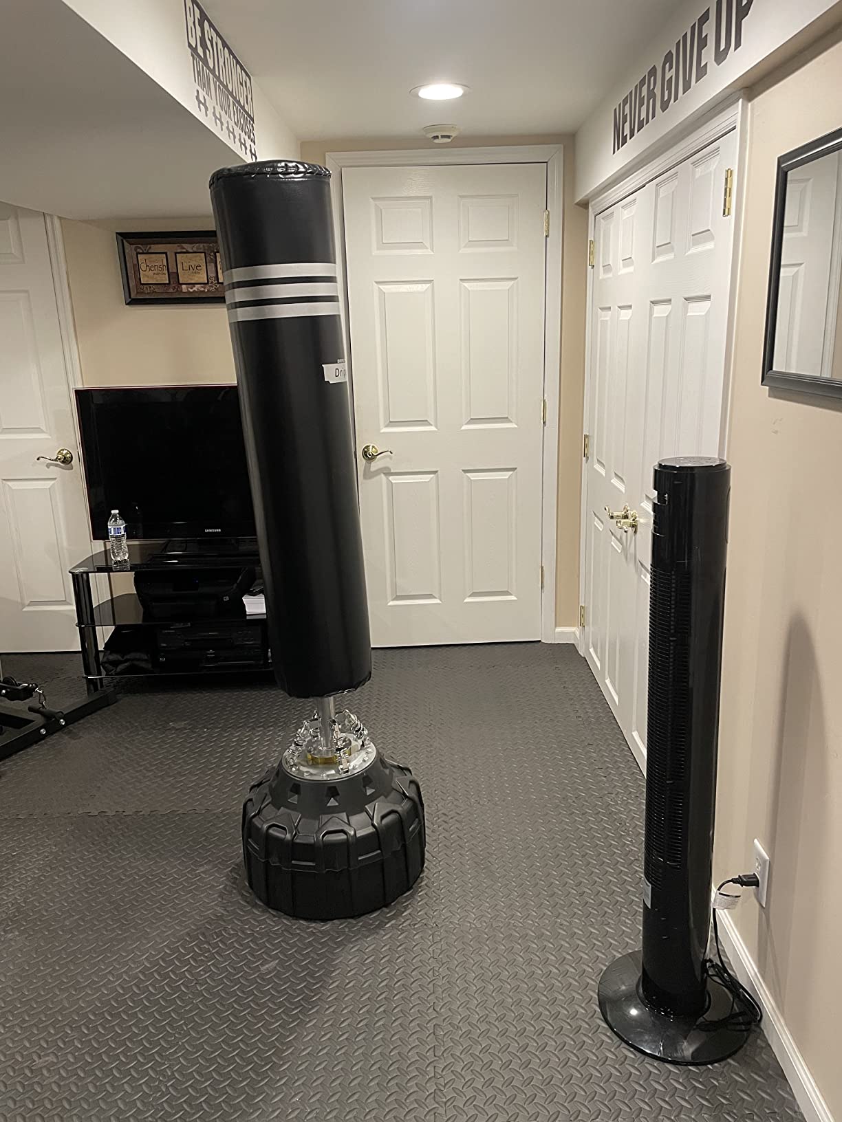 Dripex Free Standing Punching Bag for Adults, 69'' Heavy Boxing Bag with Stand customer photo 2