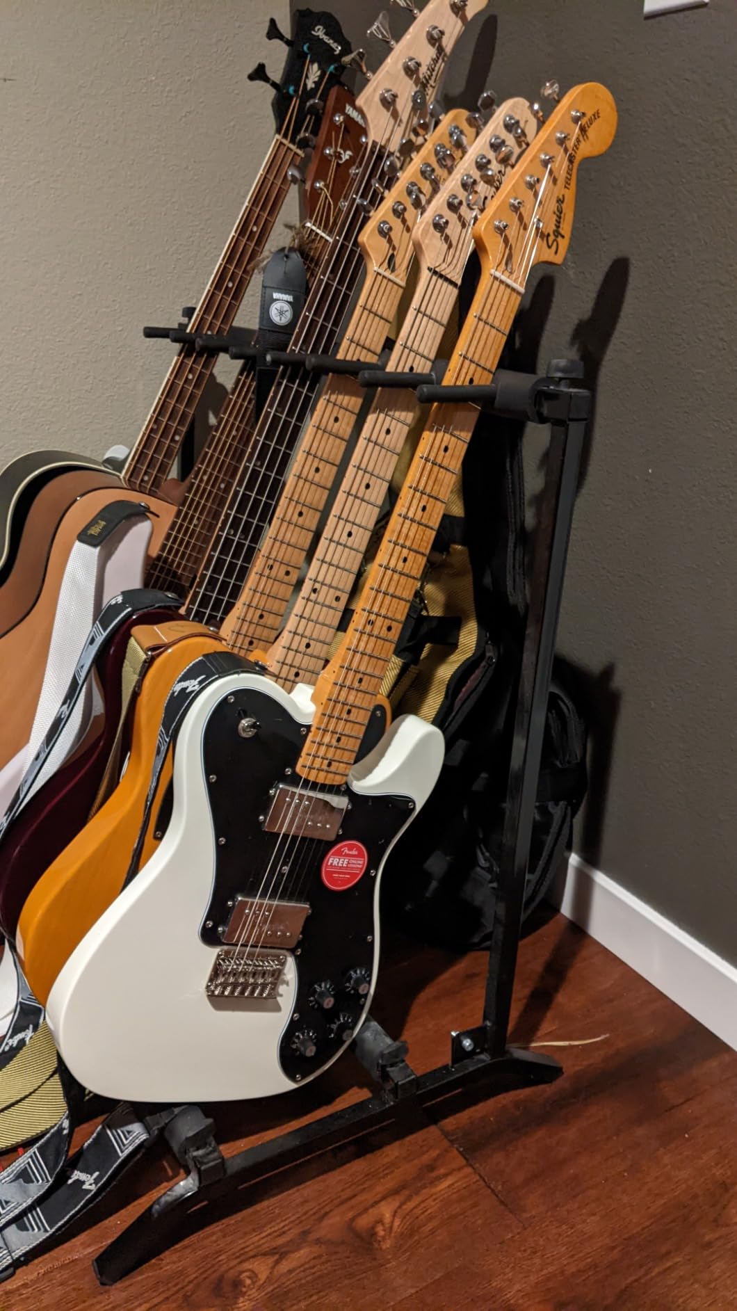 Squier Classic Vibe 70s Deluxe Telecaster Electric Guitar, Olympic White, Maple Fingerboard customer photo 1