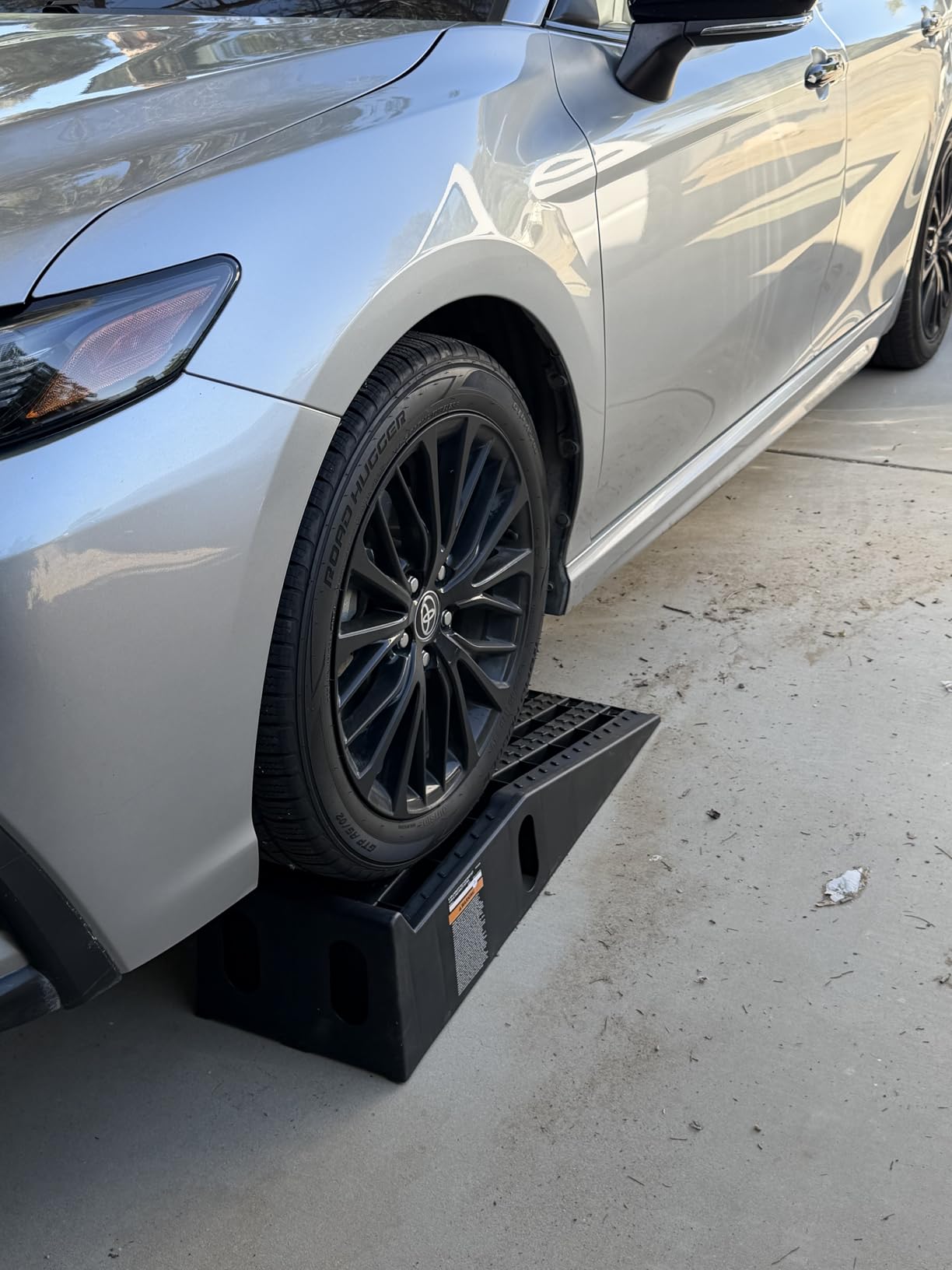 Ironton Car Ramps 12000 Lb GVW Set of 2, High-Impact Poly Vehicle Ramps 6000 Lb Each, 35.5 in. L x 12 in. W x 8.5 in. H, Non-Skid Tread and Rubber Feet, for Cars, SUVs, Trucks and Vans customer photo 2
