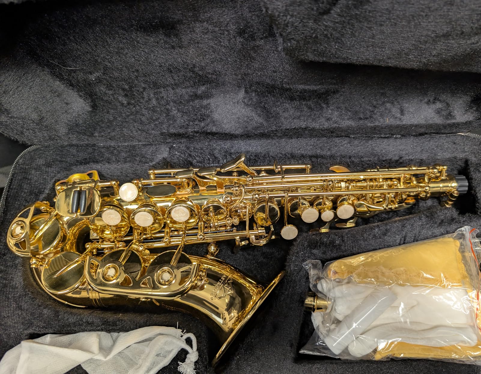EASTROCK Bb Soprano Saxophone Straight Gold Laquer Sax Instruments for Beginners Students Intermediate Players with Carrying Case,Mouthpiece,Pads,Reed,Cleaning kit,neck Strap,White Gloves customer photo 1