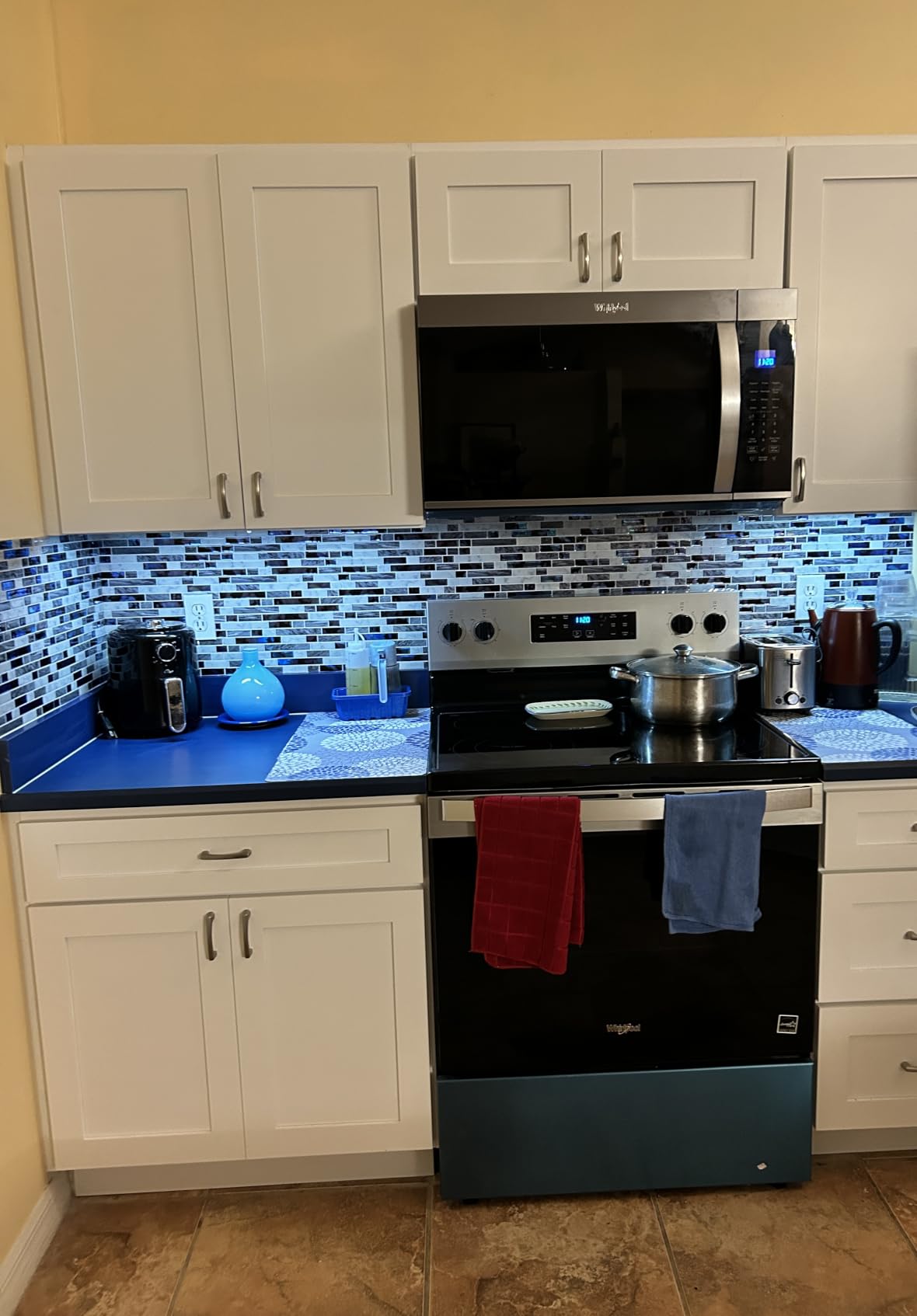 STICKGOO 10-Sheet Peel and Stick Wall Tile, Self-Adhesive Kitchen Backsplash in Sandstone (Thicker Design) customer photo 2