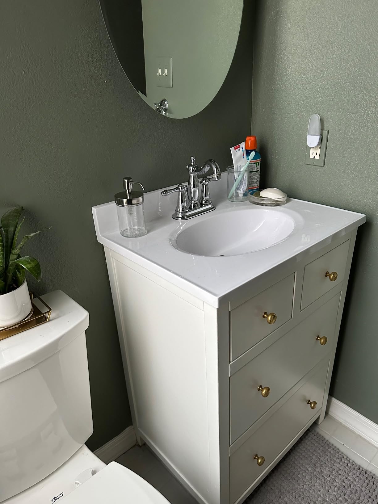 Design House Cultured Marble Vanity Top, 49 in W x 22 in D, Integrated 4 in Centerset Oval Sink & Backsplash, Ivory Swirl, 586347 customer photo 1