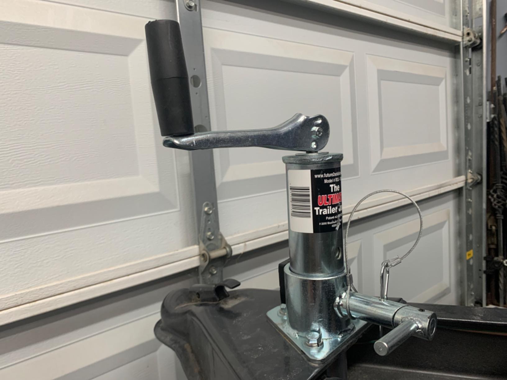 USA-Owned Fastest Jack on The Market - 2000lb No-Crank Tongue Jack for Boat, RV & Utility Trailers customer photo 1