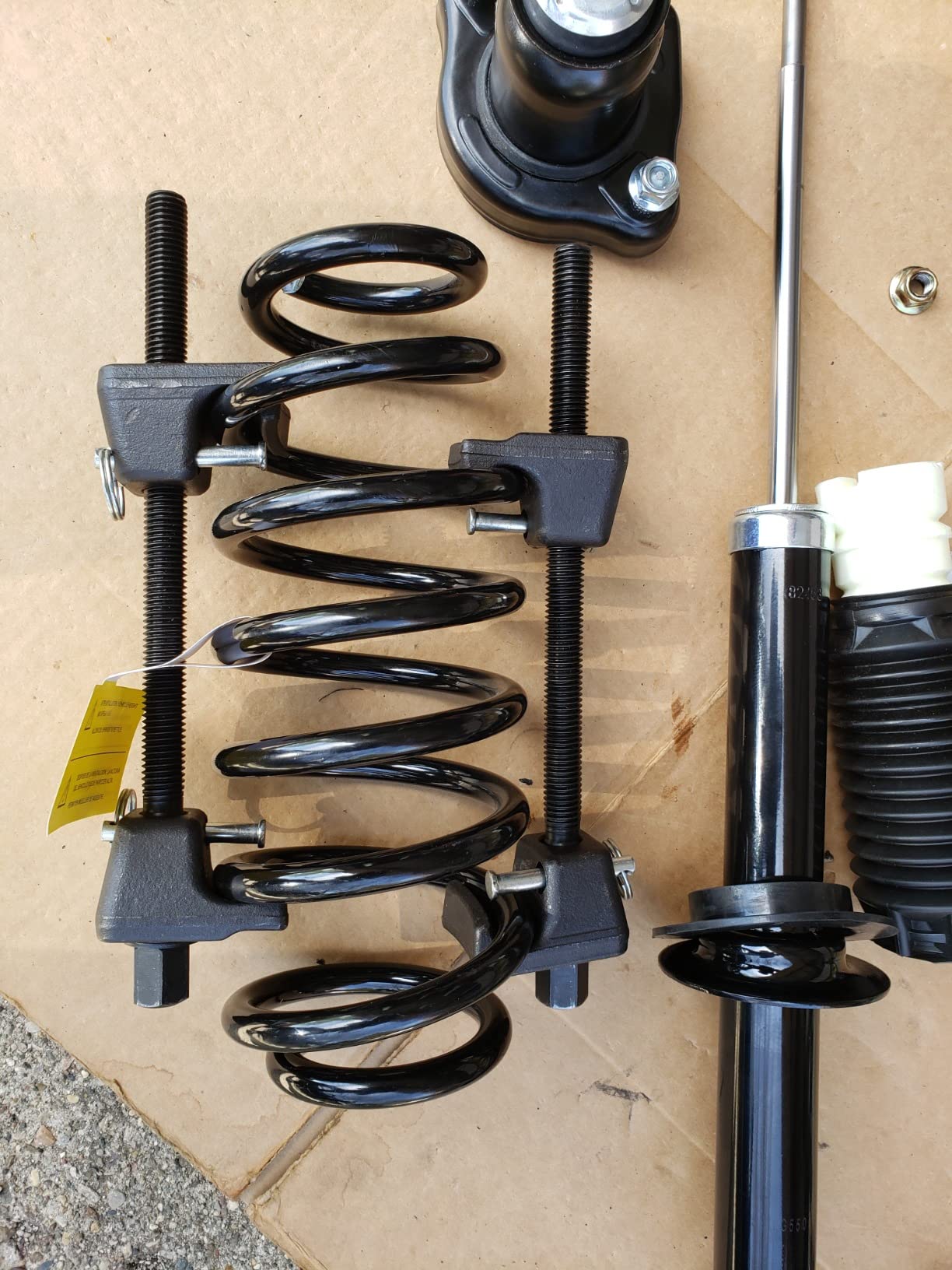 OEMTOOLS Coil Spring Compressor, MacPherson Strut Spring Compressor customer photo 2