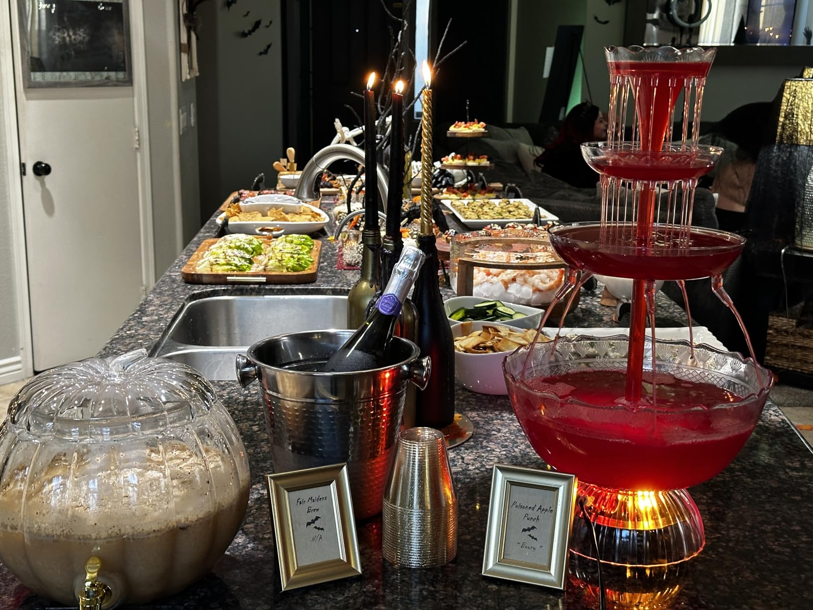 Nostalgia 3-Tier Party Fountain, Holds 1.5 Gallons, LED Lighted Base, Includes 8 Reusable Cups, 1.5 Gallon, Clear customer photo 2