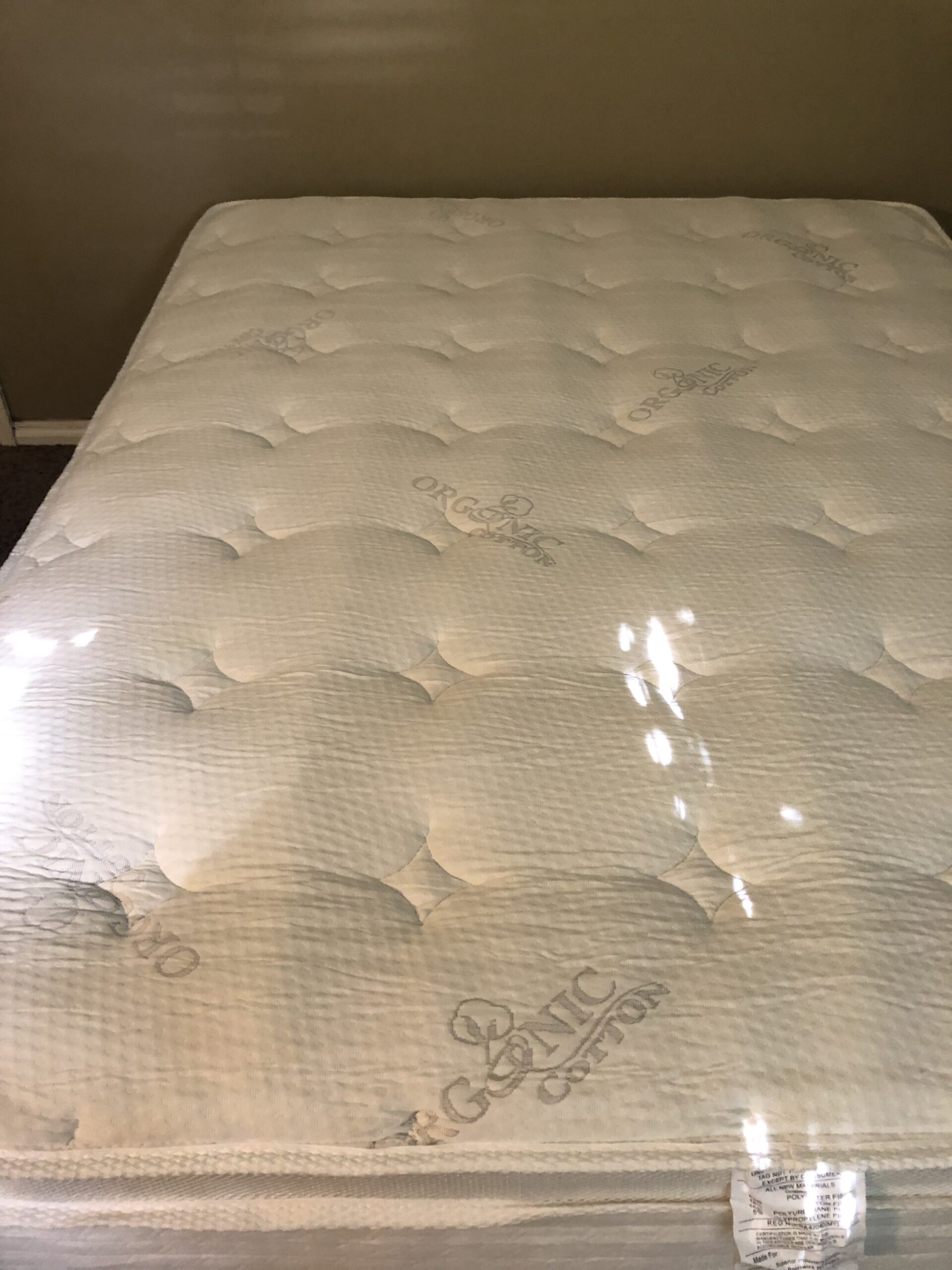 Smith & Oliver Organic Cotton - 12 Inch - Deluxe Sleep - Plush Euro Pillow Top - Cool Memory Foam & Pocket Spring Mattress - Green Foam Certified - Queen customer photo 1