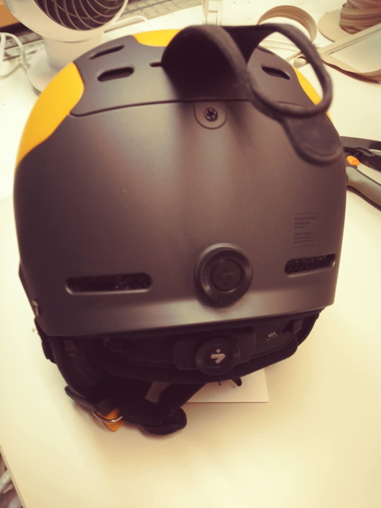 Sweet Protection Switcher MIPS Helmet - Hybrid Hardshell Snowboarding and Ski Helmet Equipped with Ventilation and Audio Ready System customer photo 1