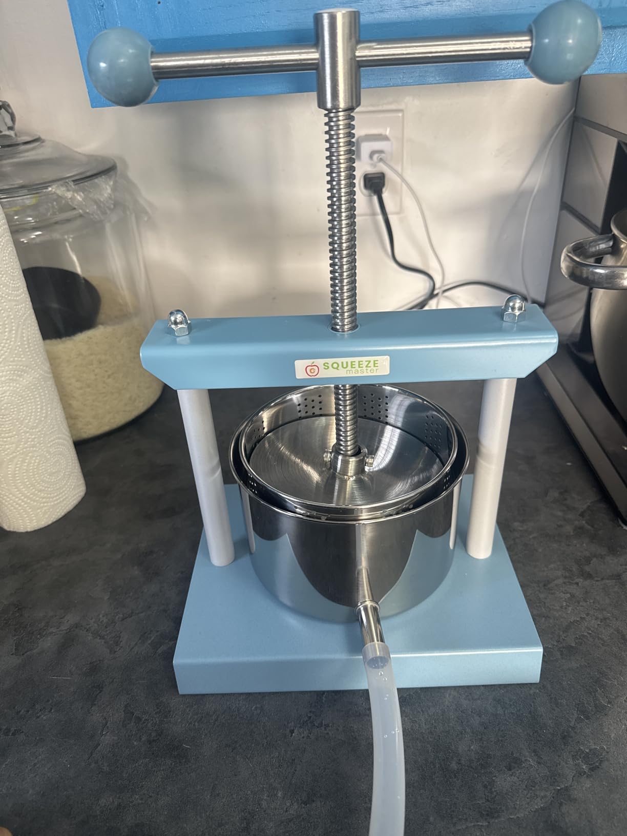 SQUEEZE master Cheese Tincture Herb Fruit Wine Manual Press -0.53Gallon/ 2 Litre-Power Ball Handle-Stainless Steel & Iron for Juice, Cider,Wine,Olive Oil customer photo 2
