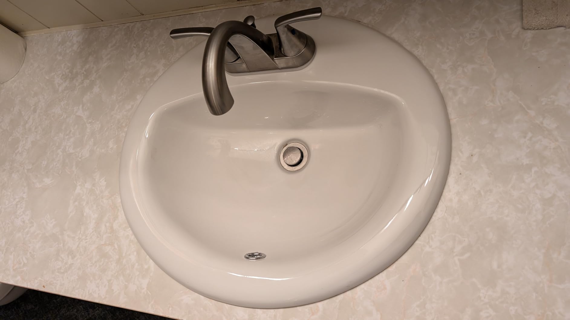 Design House 573428 Oval Drop-In Sink 20x17 Single Basin in White | Drop-In, Countertop, Transitional, Ceramic, Plumbing, 573428 customer photo 2