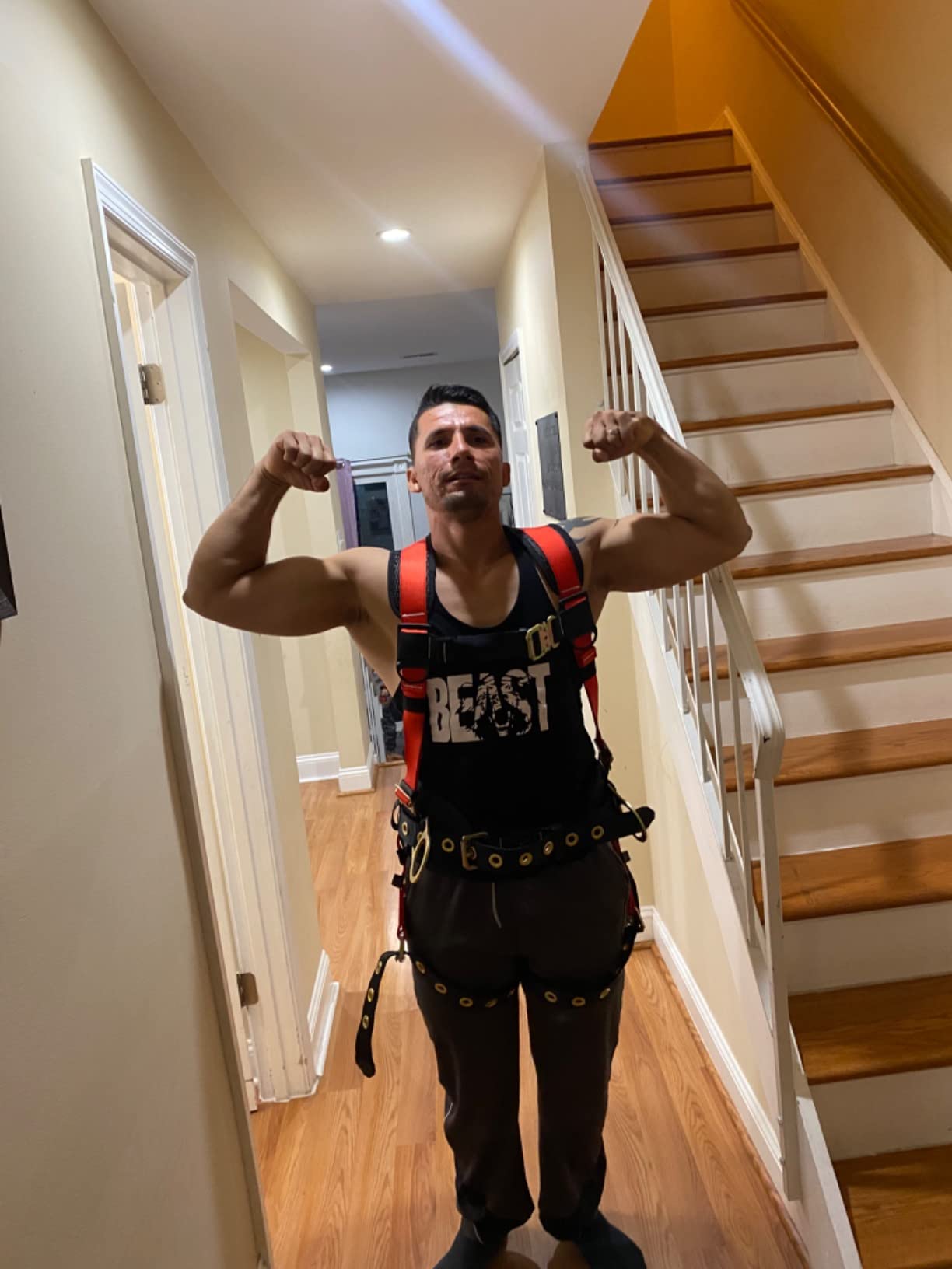 Palmer Safety Hammerhead 5pt Safety Harness Back Padded, QCB Chest, Tongue Buckel Legs Straps, Back & Side D-Rings customer photo 2