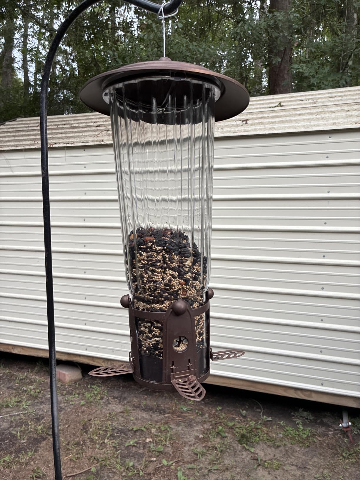 Perky-Pet Squirrel-Be-Gone Max Bird Feeder, (4) Flexport Feeding Stations | Squirrel-Proof Metal Hanging Feeder for Outdoors, Weight-Activated Ladder-Style Perches, 4lb Seed Capacity, 334-1SR customer photo 1