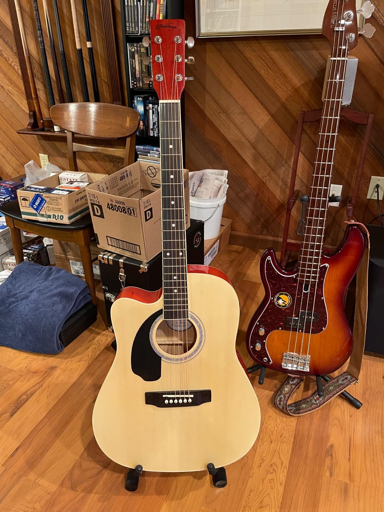 Ashthorpe Full-Size Left-Handed Dreadnought Cutaway Acoustic-Electric Guitar Bundle - Premium Tonewoods - Natural customer photo 2