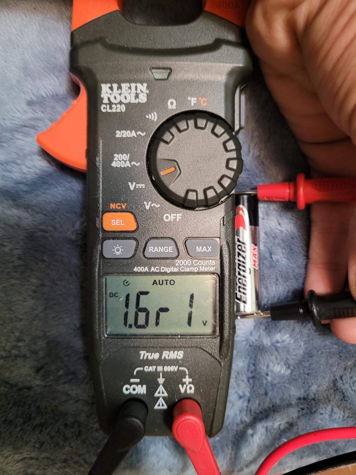 Klein Tools CL220 Digital Clamp Meter, Auto-Ranging 400 Amp AC, AC/DC Voltage, TRMS, Resistance, Continuity, NCVT Detection, and Temp customer photo 1