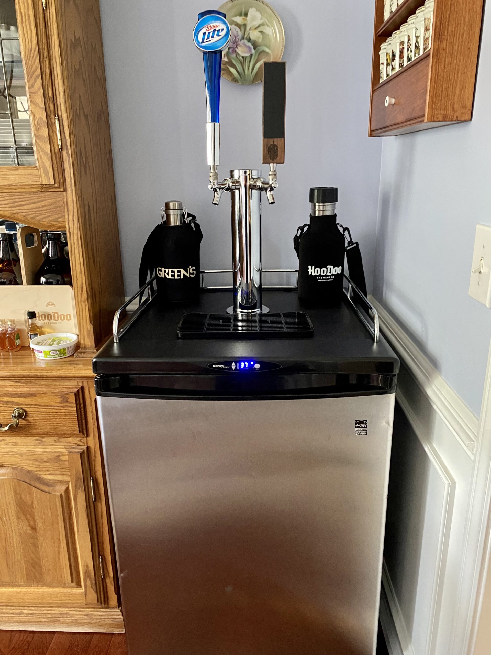 Kegco Standard 2-Tap Tower Kegerator Conversion Kit with No CO2 Tank customer photo 1