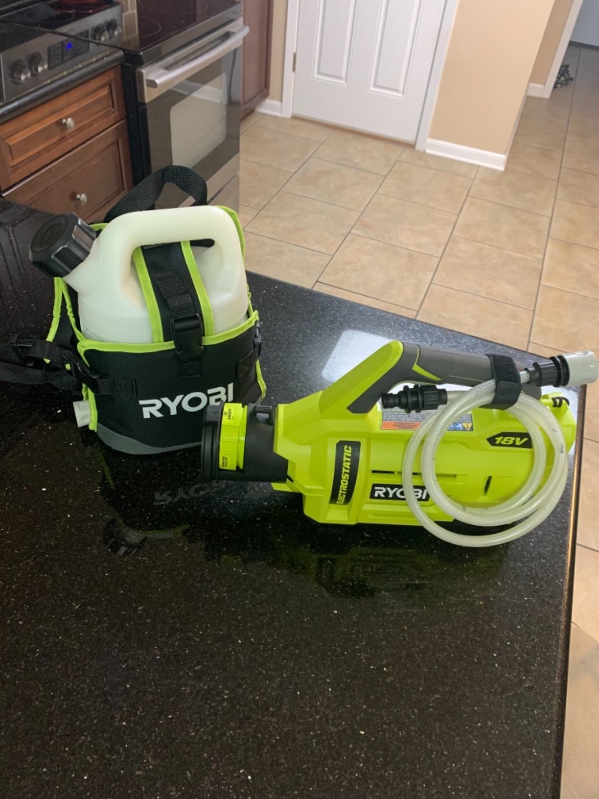 RYOBI ONE+ 18V Cordless Electrostatic 1 Gal. Sprayer Kit with 2 2.0 AH Batteries and 1 Charger customer photo 1