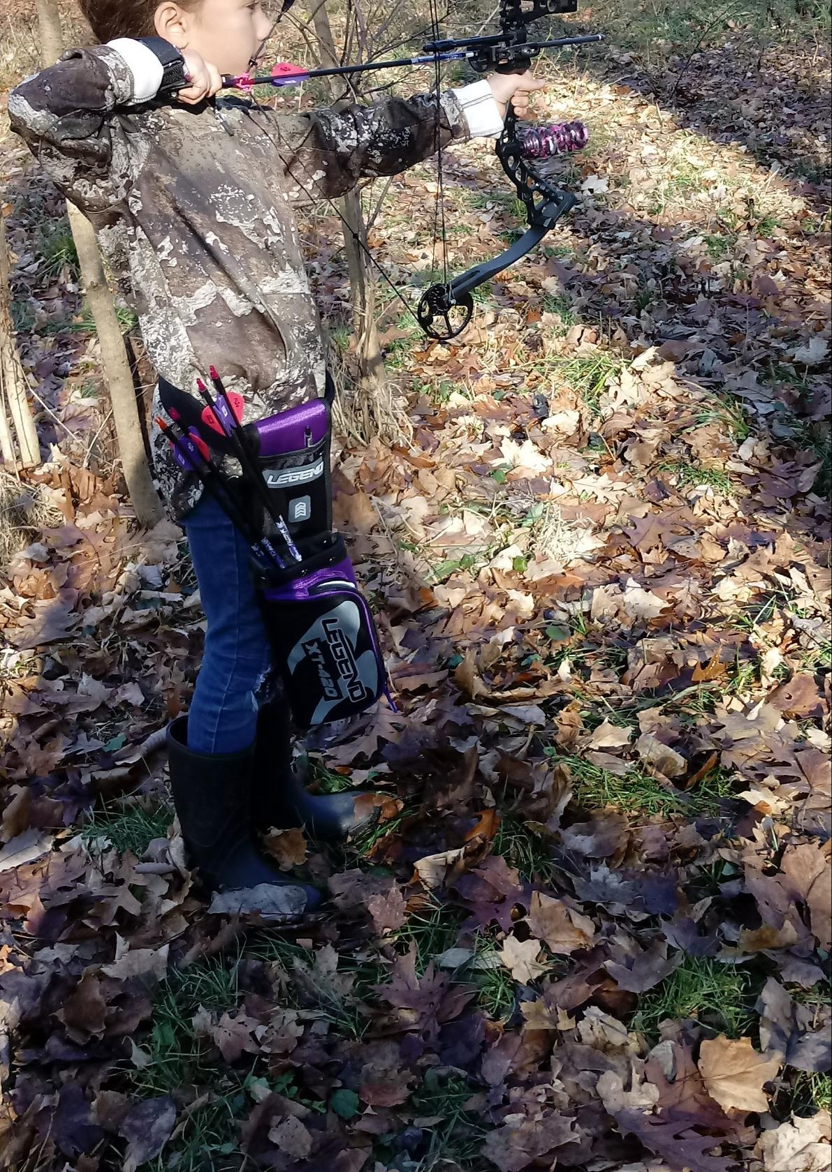 Legend XT420 Field Quiver - Left or Right-Handed Quiver Arrow Holder, Archery Quiver with 3 Arrow Tube, Durable Nylon Hip Quivers with Multiple Pockets customer photo 2