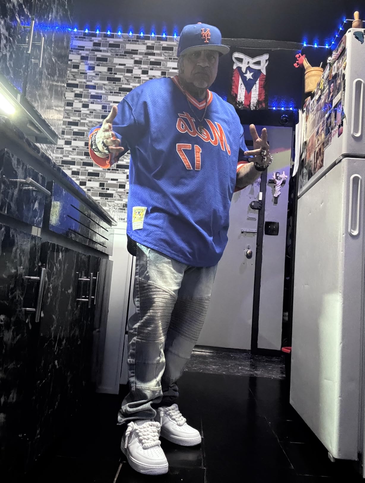 Nike Men's Air Force 1 '07 Sneaker customer photo 2