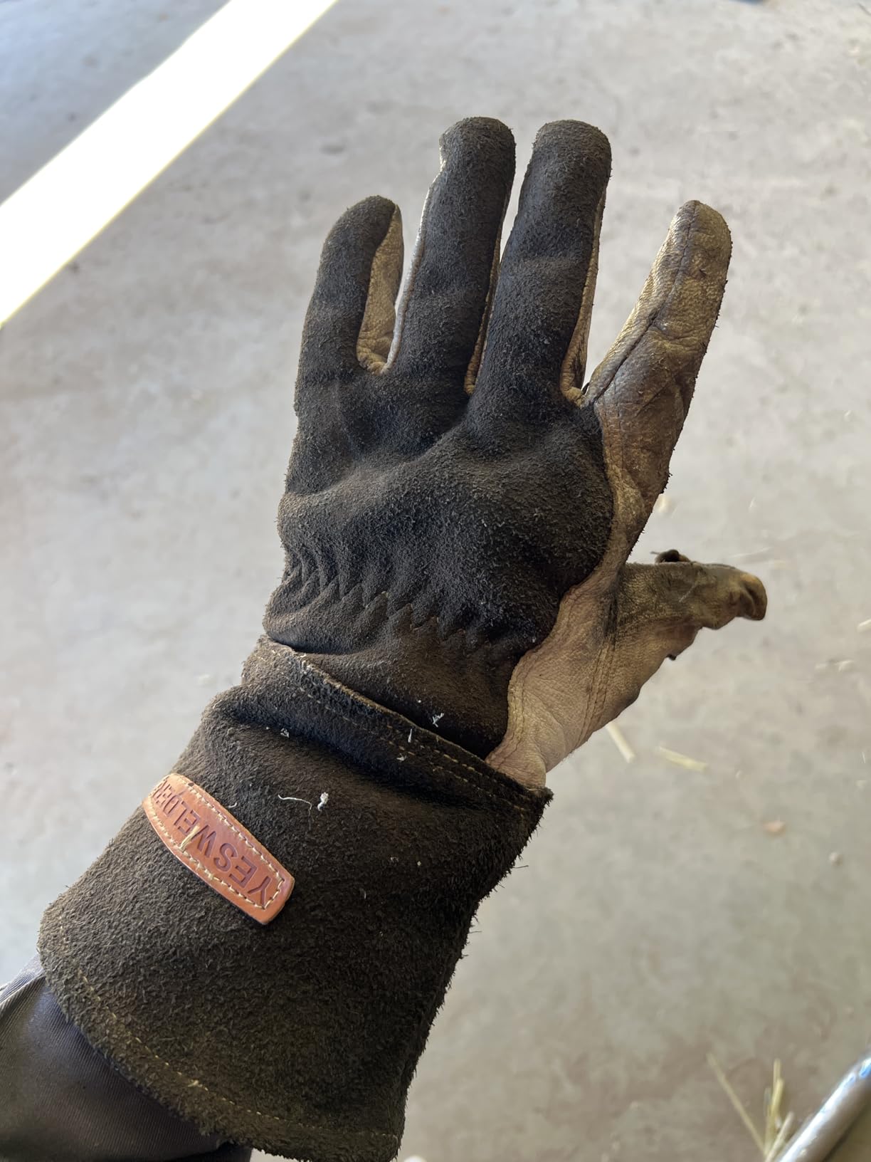 YESWELDER Premium Goatskin TIG Welding Gloves | Top Grain Leather | High Dexterity | True - Fit-Large customer photo 1
