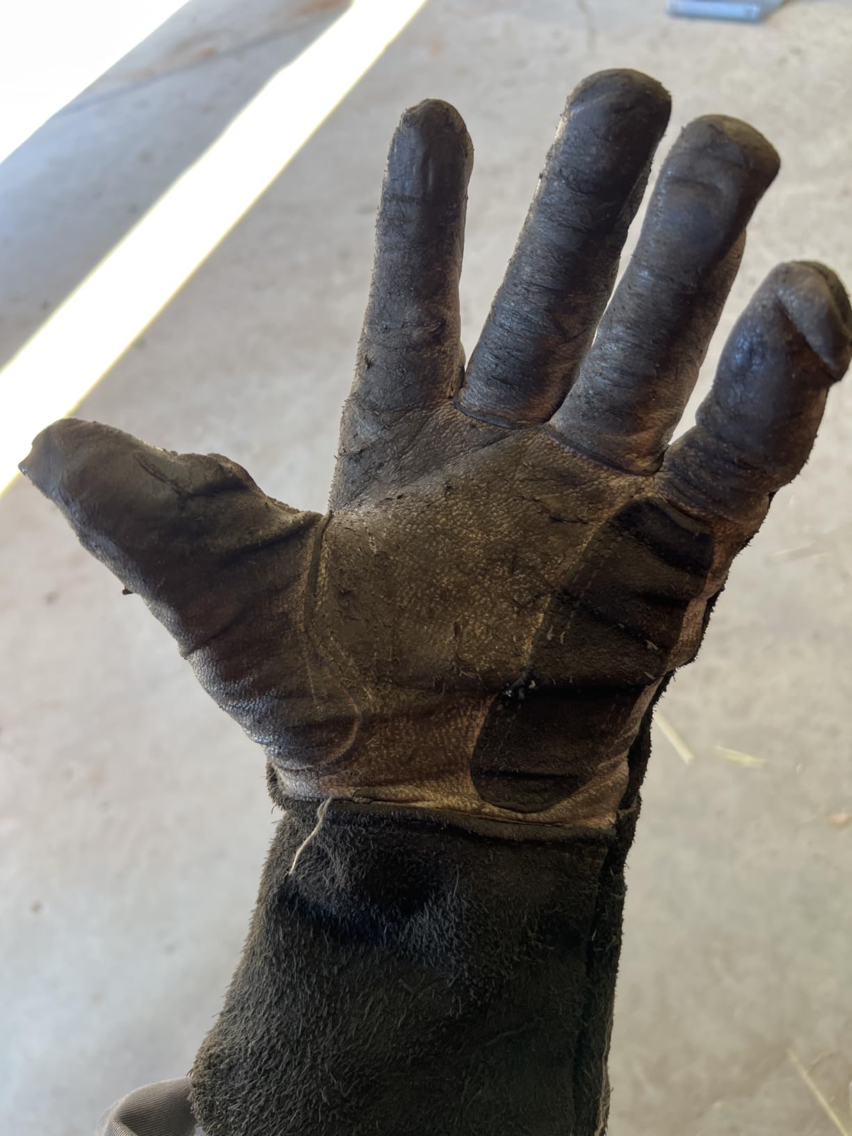 YESWELDER Premium Goatskin TIG Welding Gloves | Top Grain Leather | High Dexterity | True - Fit-Large customer photo 2