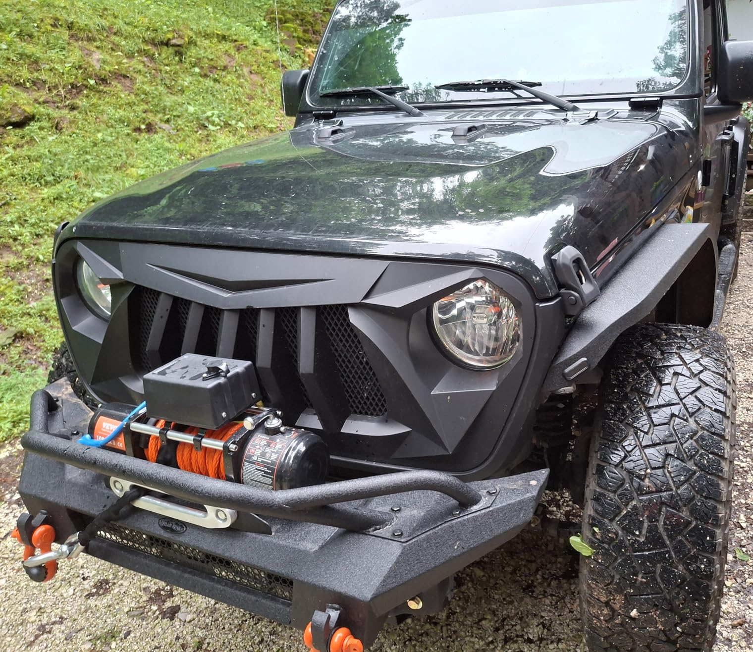 VEVOR ATV Winch, 4500 lb Electric Winch with Synthetic Rope, 12V DC ATV UTV Winch 1/4 in x 39 ft Aluminum Fairlead Wired Remote Control, IP55 Waterproof for Towing Boat Off Road Recovery customer photo 1