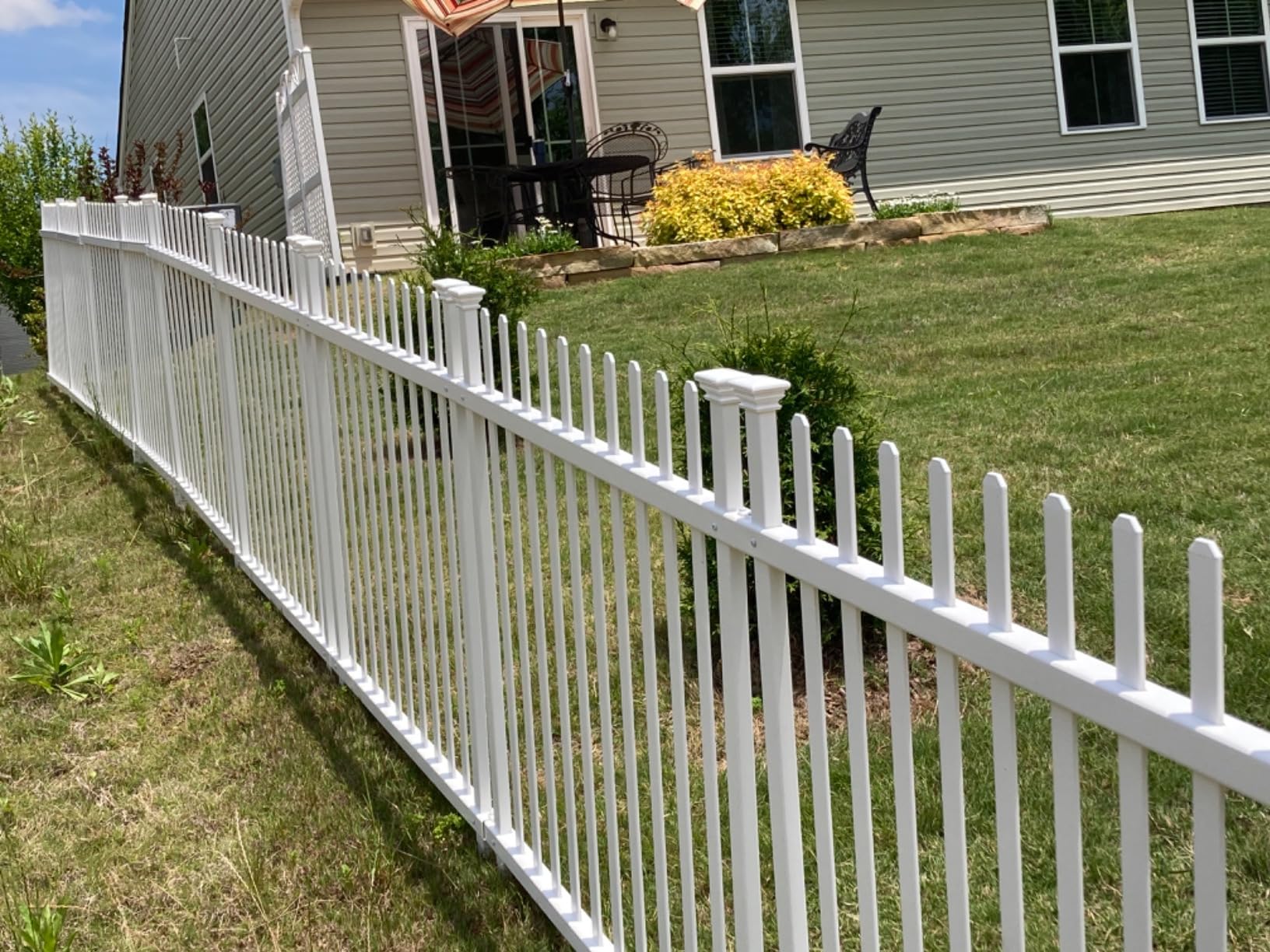 Zippity Burbank Picket Fence Panels, White Vinyl DIY No Dig Kit | 41inH x 44inW, 2 Panels, Temporary Barrier for Backyard, ZP19057 customer photo 2
