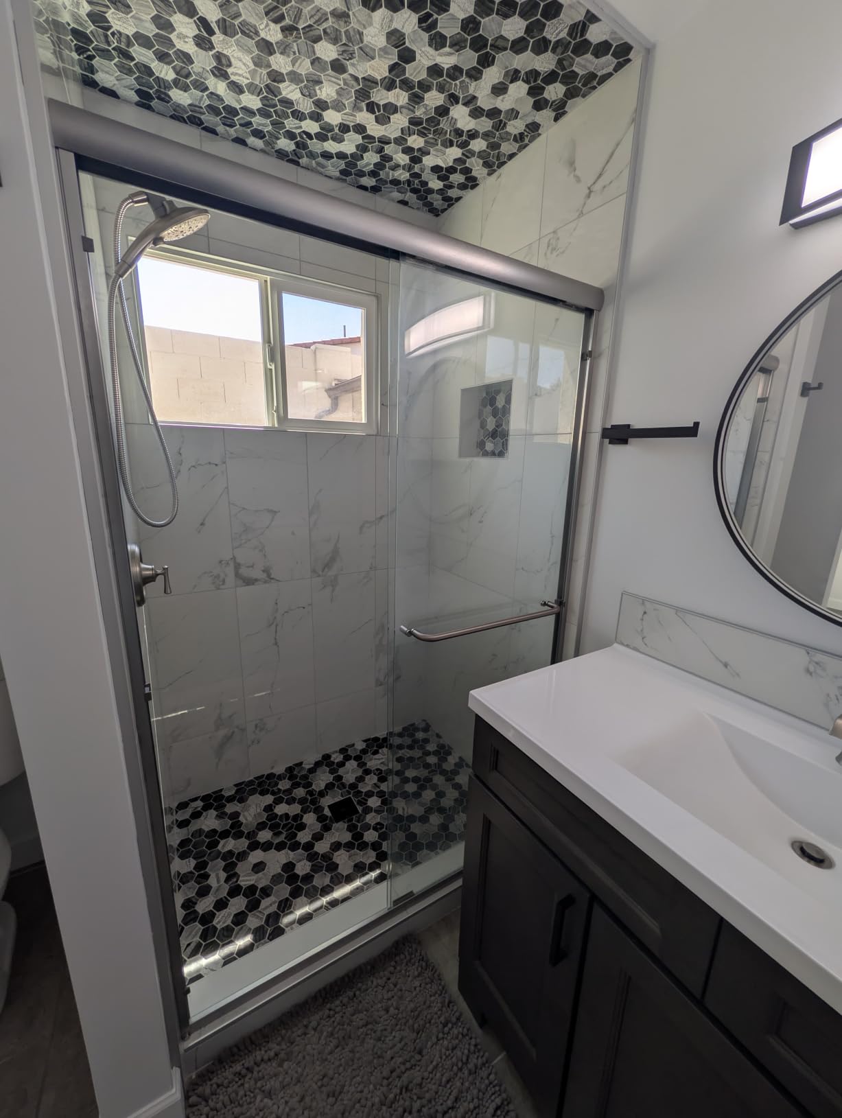 ELEGANT Semi-Frameless Sliding Shower Door Adjustable 56-60 in. W x 72 in. H, Bathroom Sliding Shower Door with 1/4'' Clear Tempered Glass, Matte Black Finish Double Sliding Glass Shower Enclosure customer photo 2