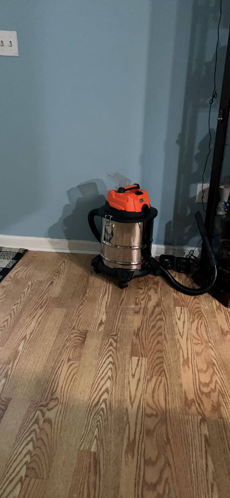 Vault Pro Cordless Ash Vacuum - 20V Rechargeable, Dual HEPA Filters, 7-Foot Hose, Brush & Crevice Tools, Stainless Steel Body for Stoves, Fireplaces & Grills customer photo 1