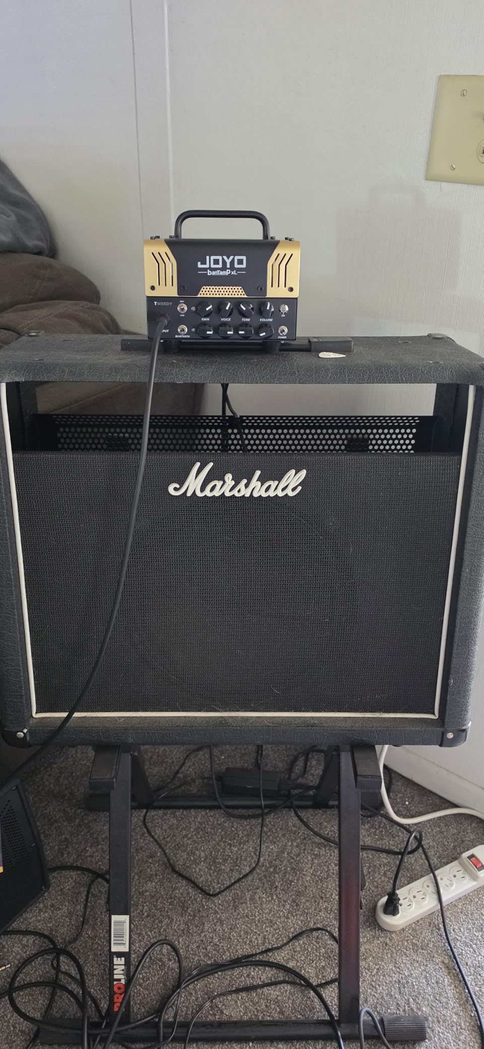 JOYO 20W Guitar Amp Head Dual Channel Hybrid Tube Preamp with 12AX7, Voice Mid Control, FX Loop, Bluetooth Streaming & Headphone Out, Require External 8Ω Speaker Cab (Tweedy) customer photo 2