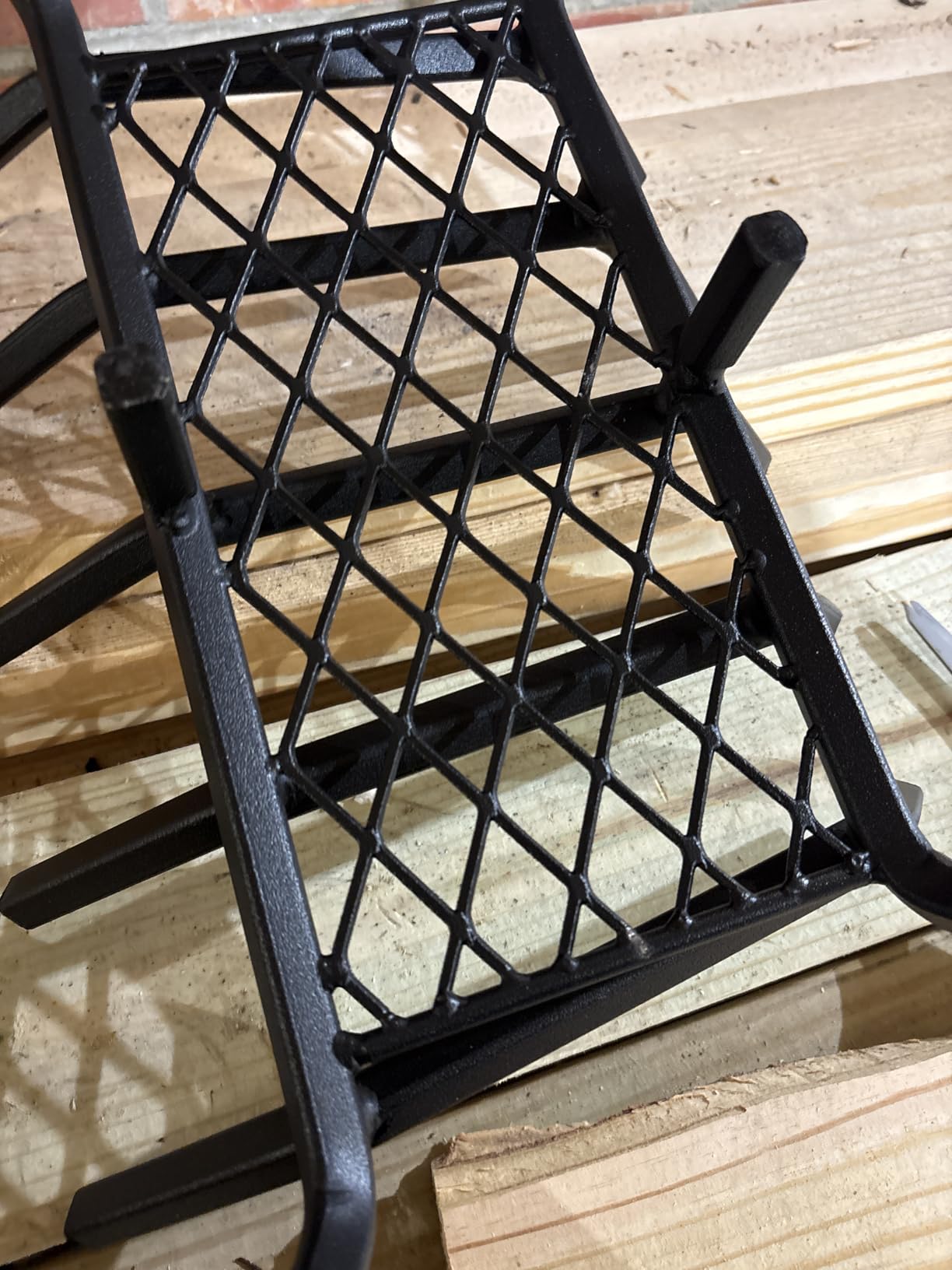 INNO STAGE 21 Inch Fireplace Grate with Ember Retainer | Solid wrought iron structure, fits hearth, wood stove, ideal for home indoor use and backyard camping customer photo 1