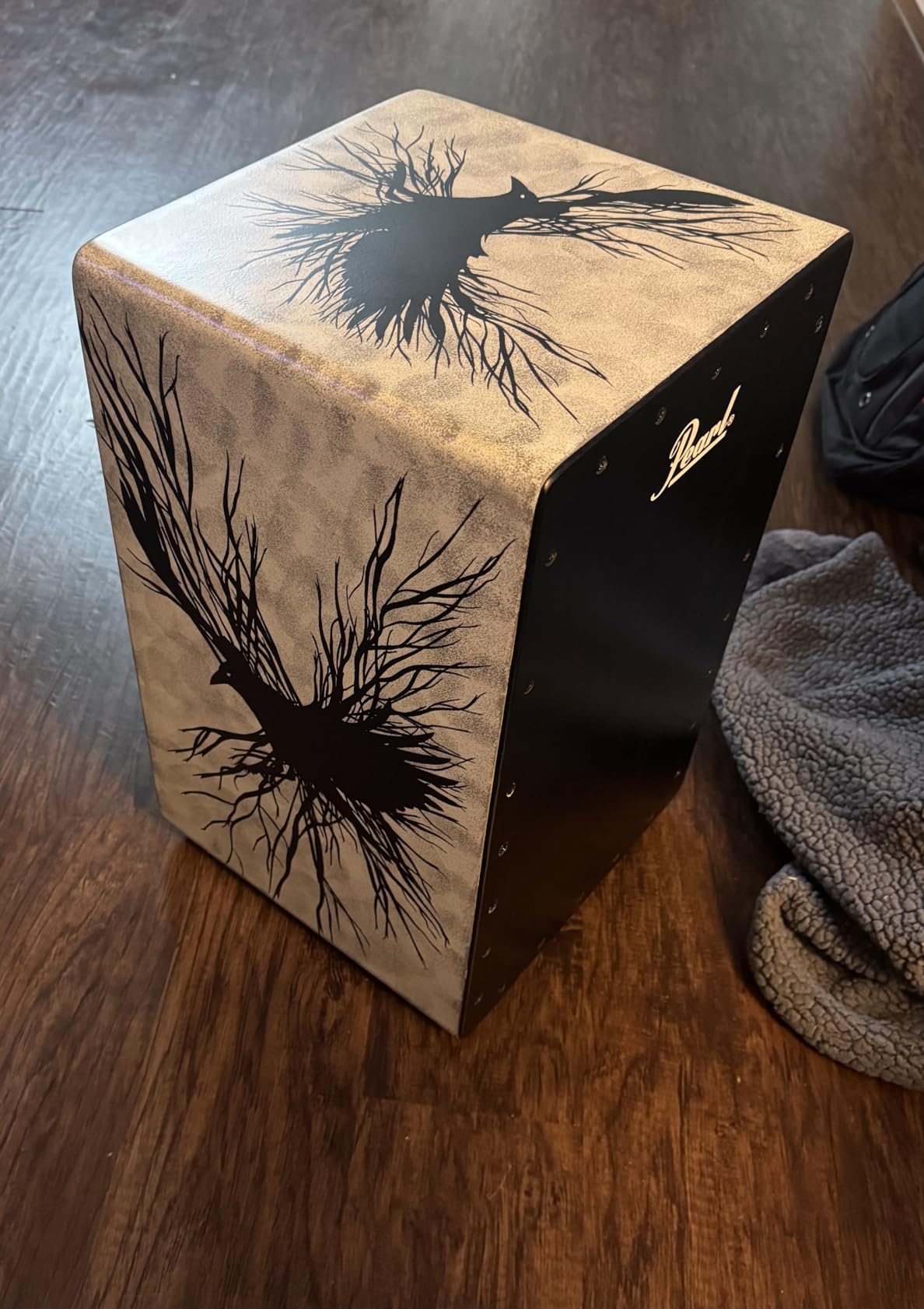 Pearl PBEC210 Electronic Crate-style Cajon - Willie Seymour Sparks Graphic Finish customer photo 1