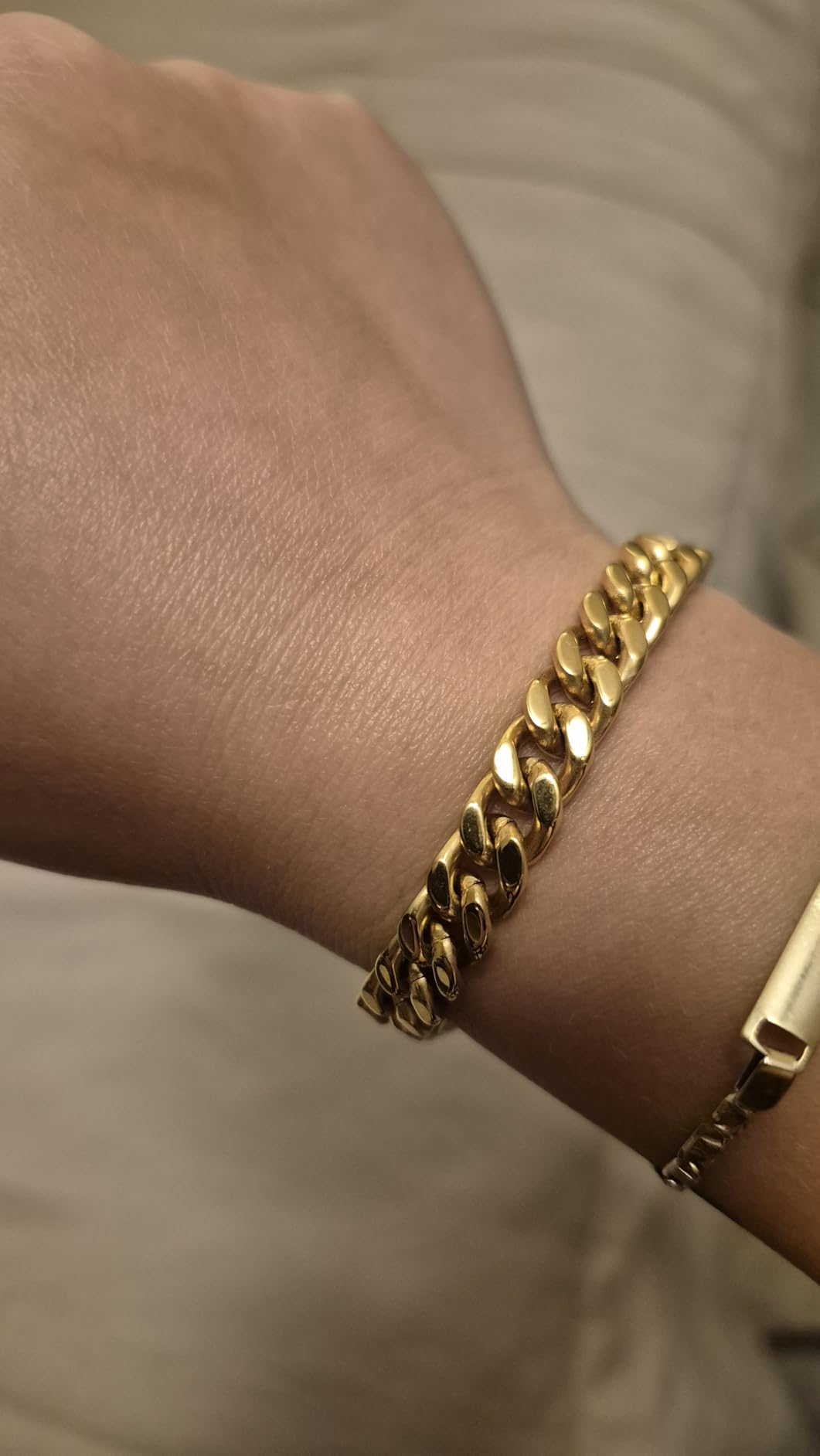Bestyle Thick Mens Cuban Link Chain Bracelets, Durable Real 18K Gold/Black Metal Plated Solid Stainless Steel Hand Chain Cuban Bracelets for Men, Silver Black Gold Bracelets for Father Husband customer photo 2