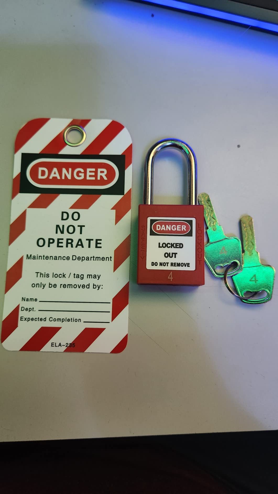Lockout Tagout Locks, Safety Padlock, Loto Locks Keyed Differently Lock Out Tag Out 30 pcs Safety Padlocks Plastic with 30 Lockout TagOut Tags Red customer photo 2