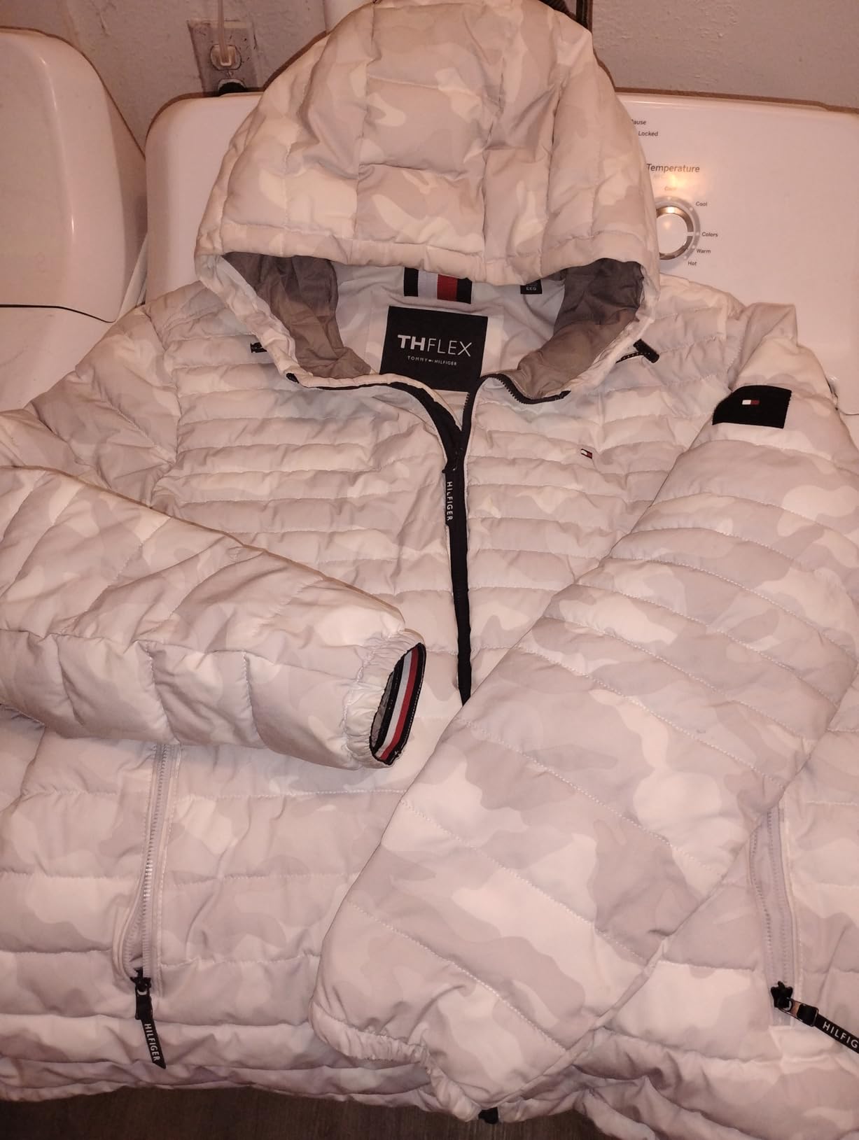 Tommy Hilfiger Men's Stretch Poly Hooded Packable Jacket customer photo 1
