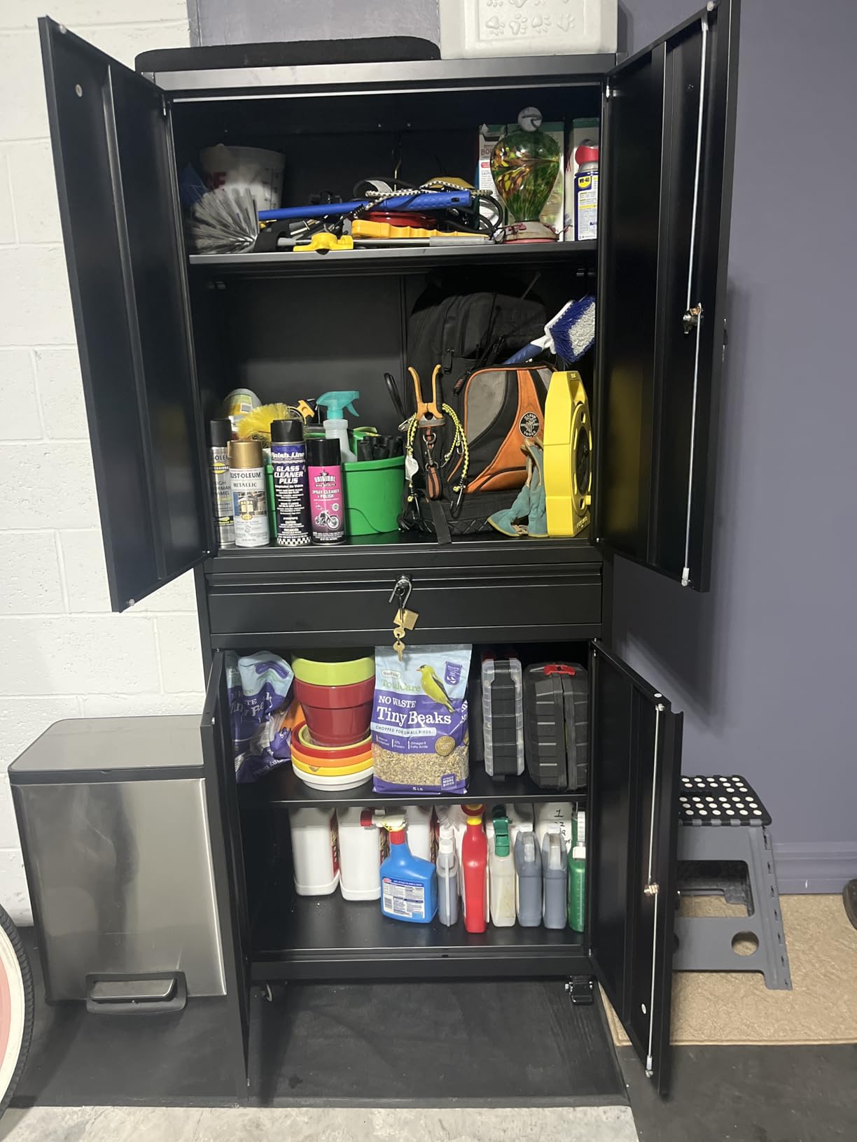 Metal Garage Storage Cabinet with 2 Doors and 2 Adjustable Shelves - 35.5