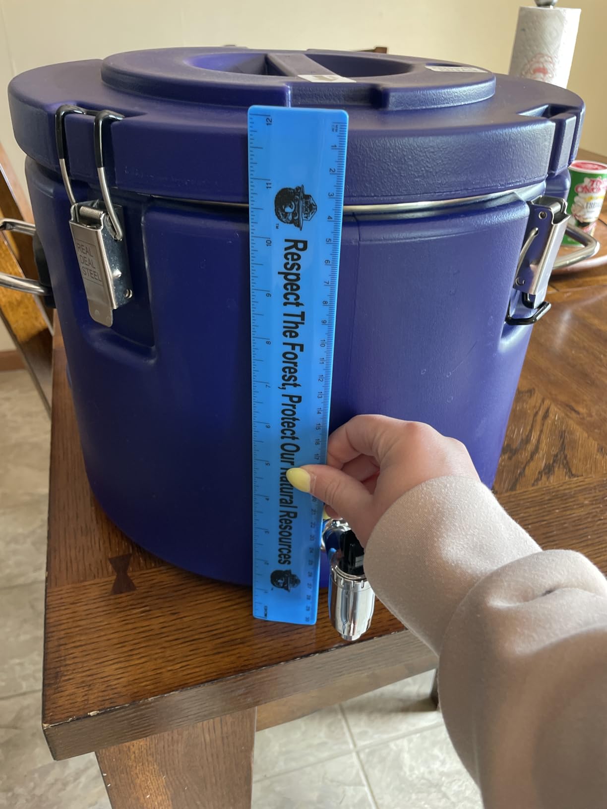 5 Gallon Insulated Beverage Cooler: 5 Gallon Water Dispenser - water dispenser with Stainless Steel Interior and Spout/Spigot, Portable Sports Cooler for Camping, Parties, and Outdoors customer photo 2