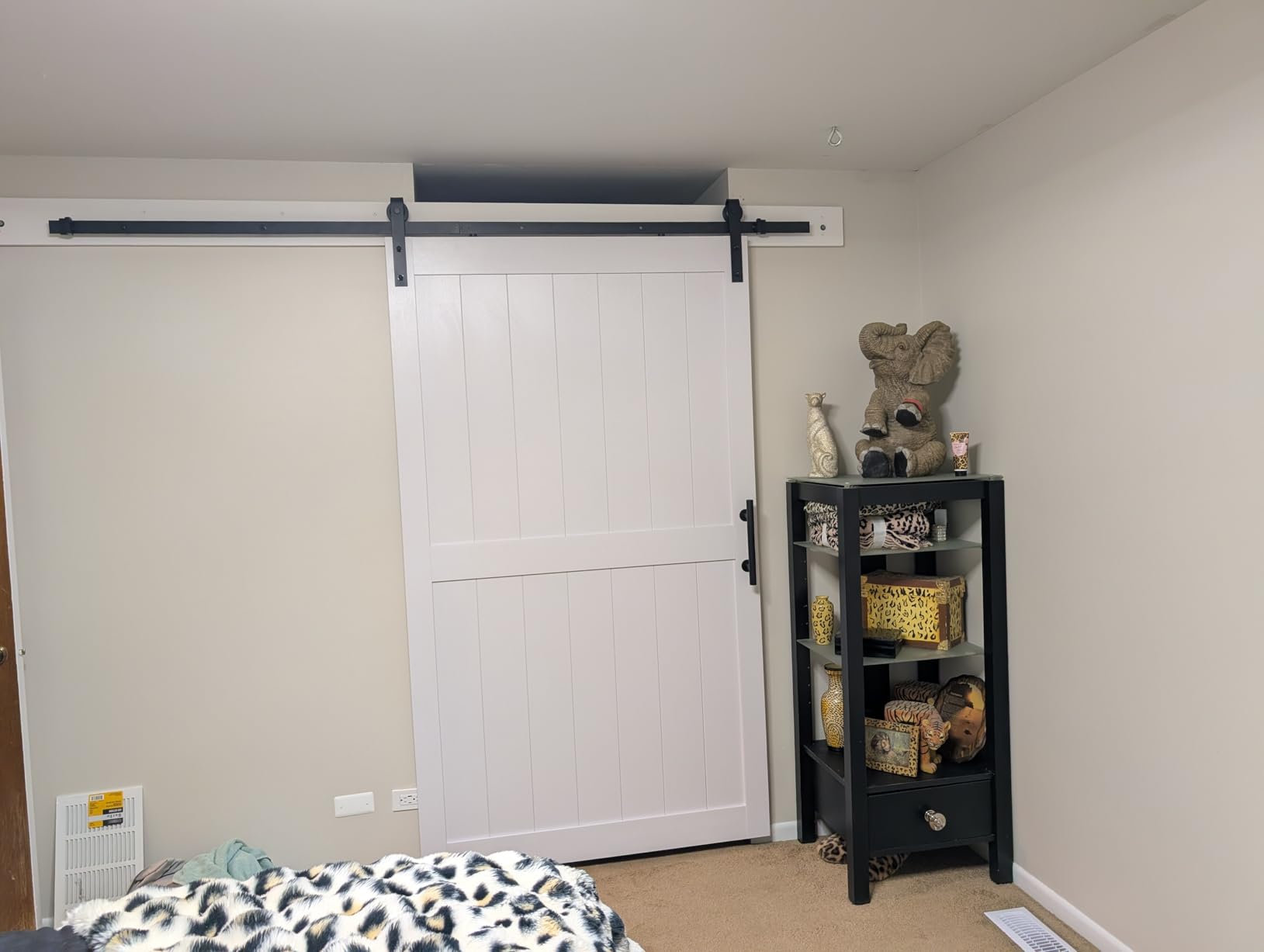 SmartStandard 36 x 84 inch White Sliding MDF Barn Door with 6.6FT Black Sliding Door Hardware Kit & Handle, Pre-Drilled Ready to Assemble, Waterproof PVC Coating, H-Frame customer photo 1