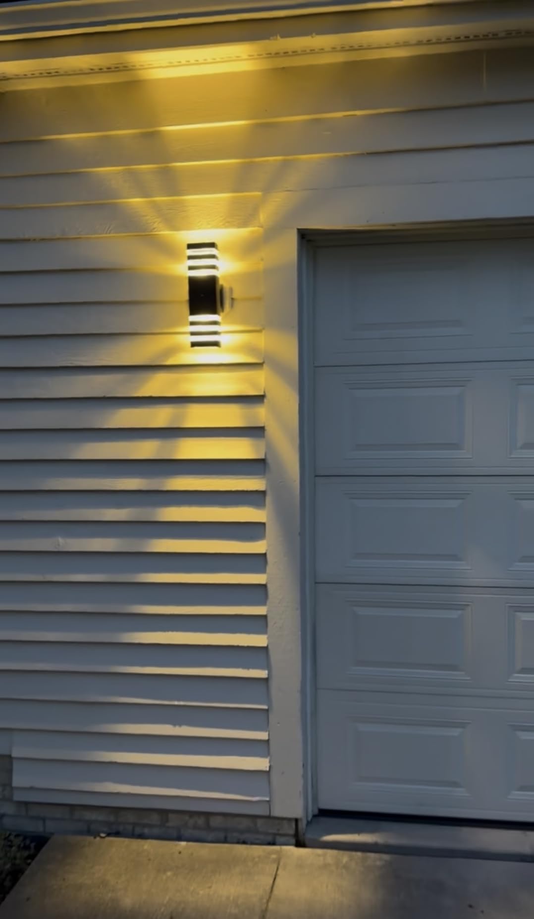 DASTOR 4 Pack Dusk to Dawn Outdoor Wall Lights, 3000K Warm White Exterior Lighting Fixtures, Up and Down Porch Lights Outdoor, Waterproof Outside Lights for House Porch Garage customer photo 2