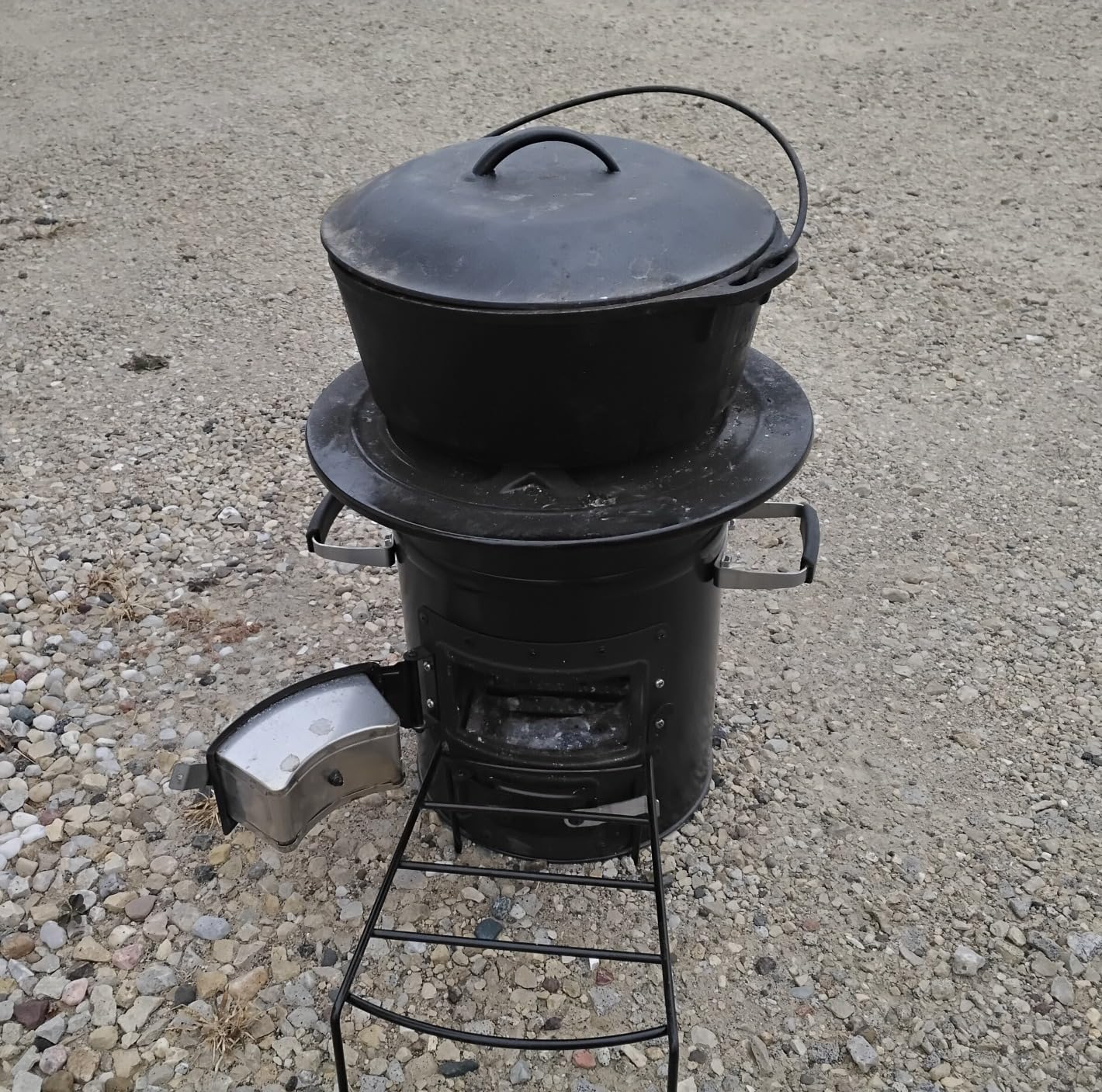 Onlyfire Cast Iron Rocket Stove - Portable Wood Burning Camp Stove | Outdoor Cooking, Patio, Survival - Heavy Duty, High Fuel Efficiency, Low Smoke, Supports Pots & Dutch Oven, 12.7x12.7x11.4 in customer photo 2